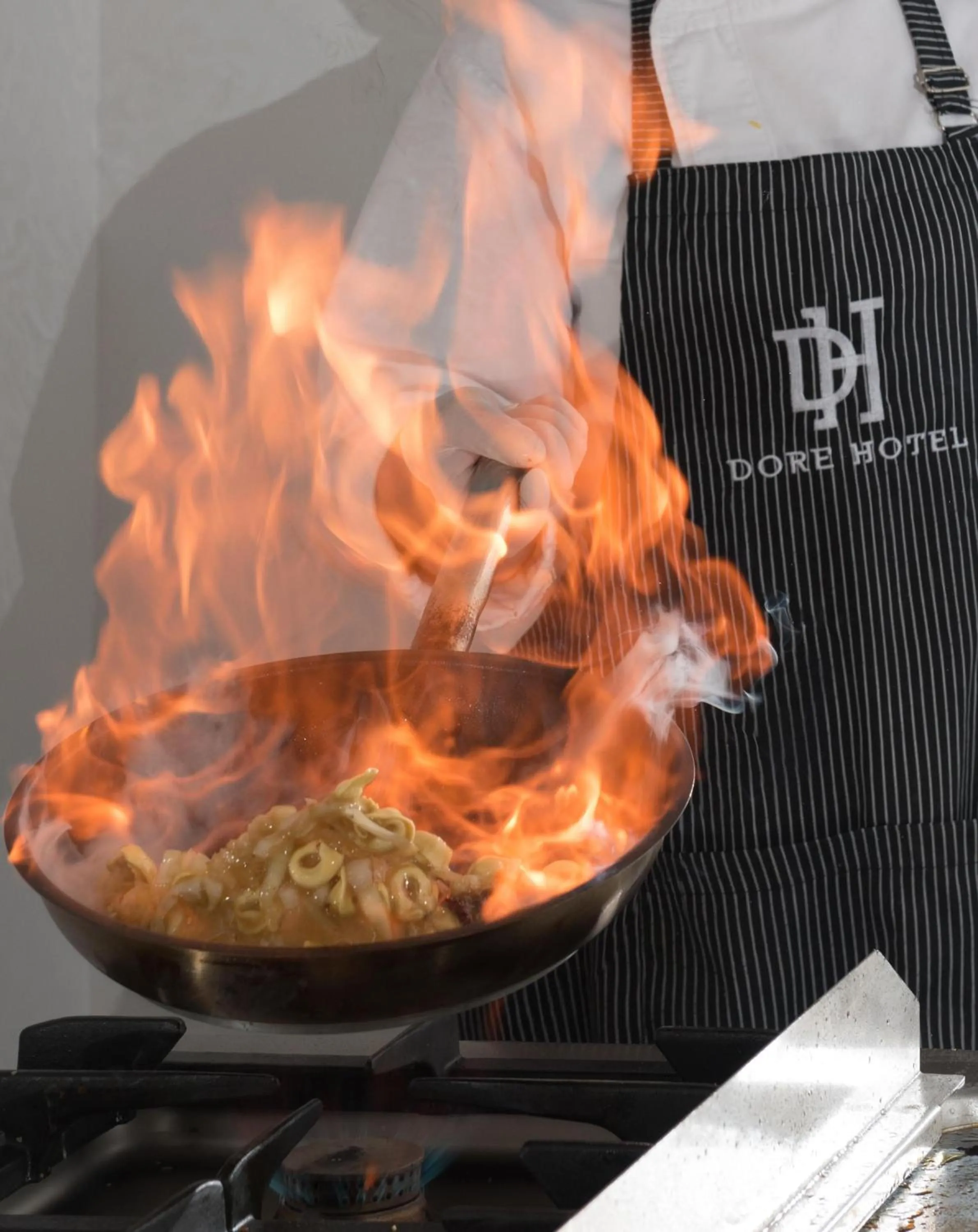 Restaurant/places to eat in Dore Boutique Hotel