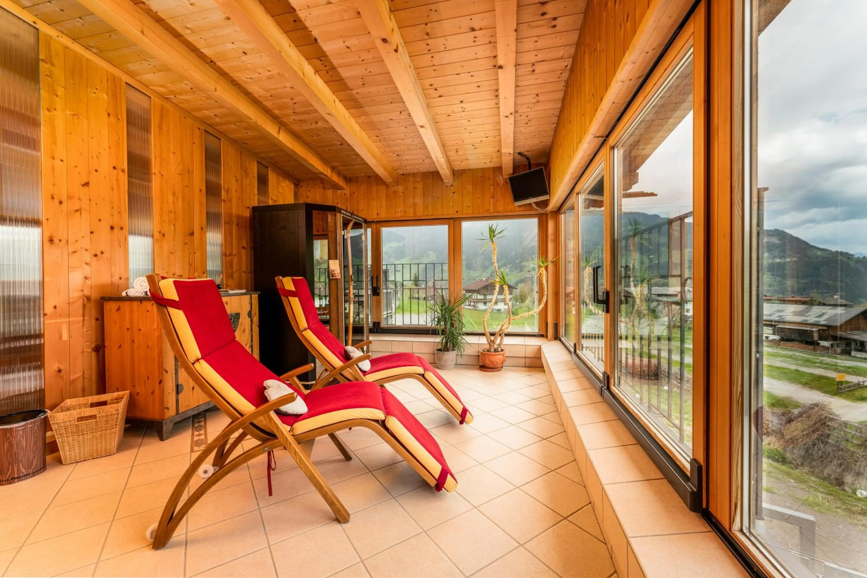 Spa and wellness centre/facilities in Alpen Wohlfühlhotel Dörflwirt