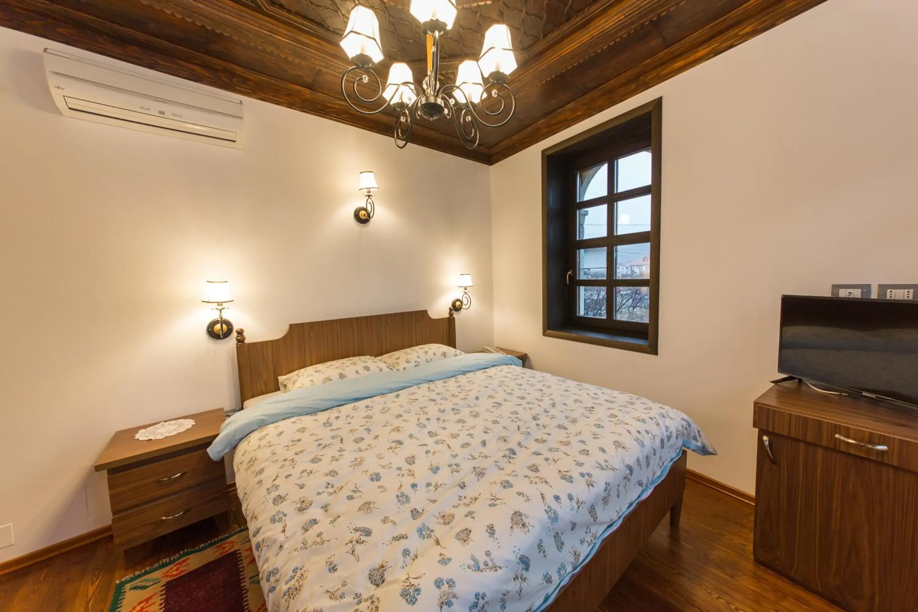 Double Room in Hotel Onufri Double Room in Hotel Onufri