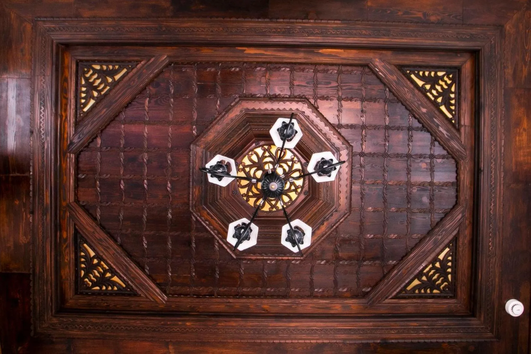 Decorative detail in Hotel Onufri