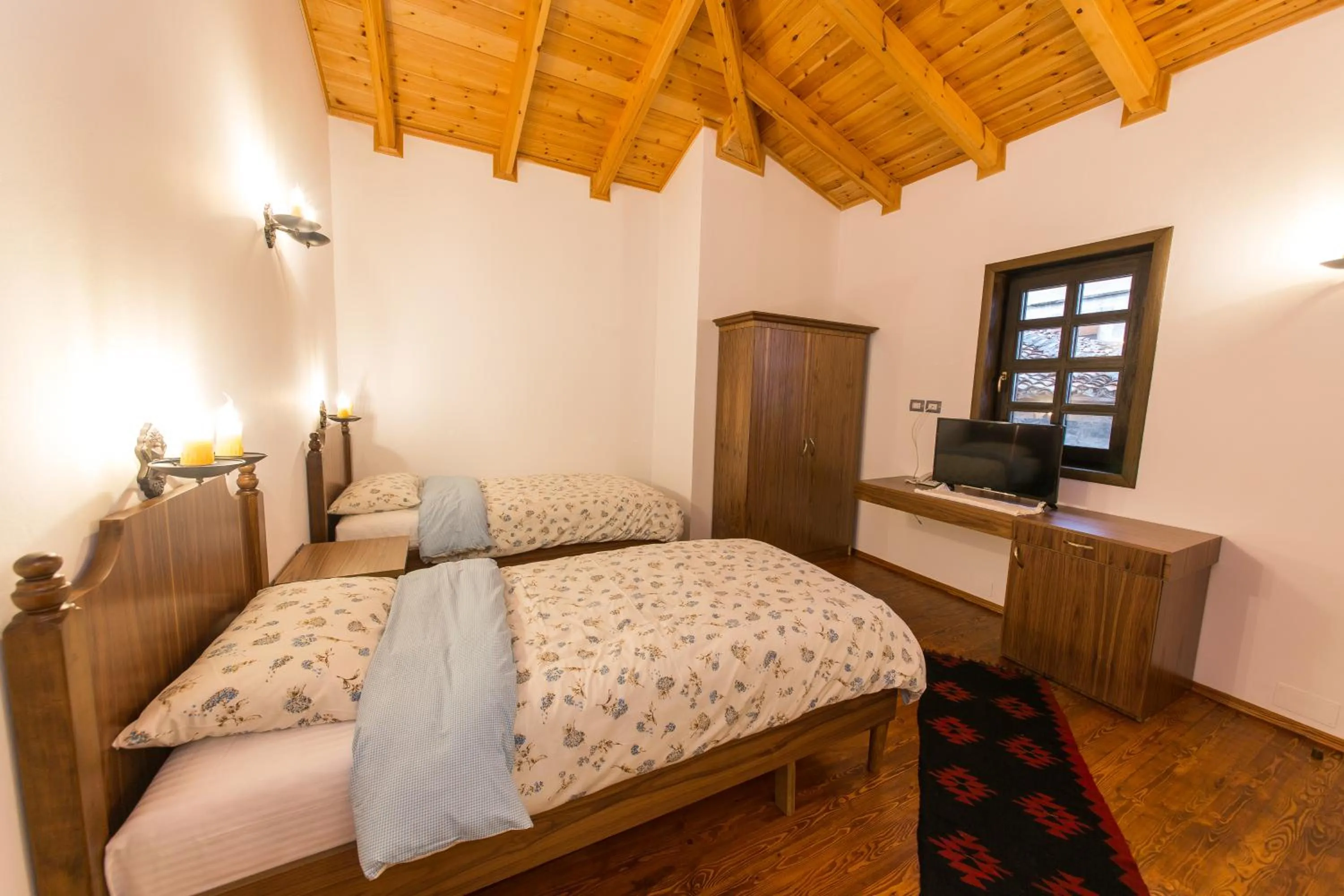 Bedroom, Bed in Hotel Onufri