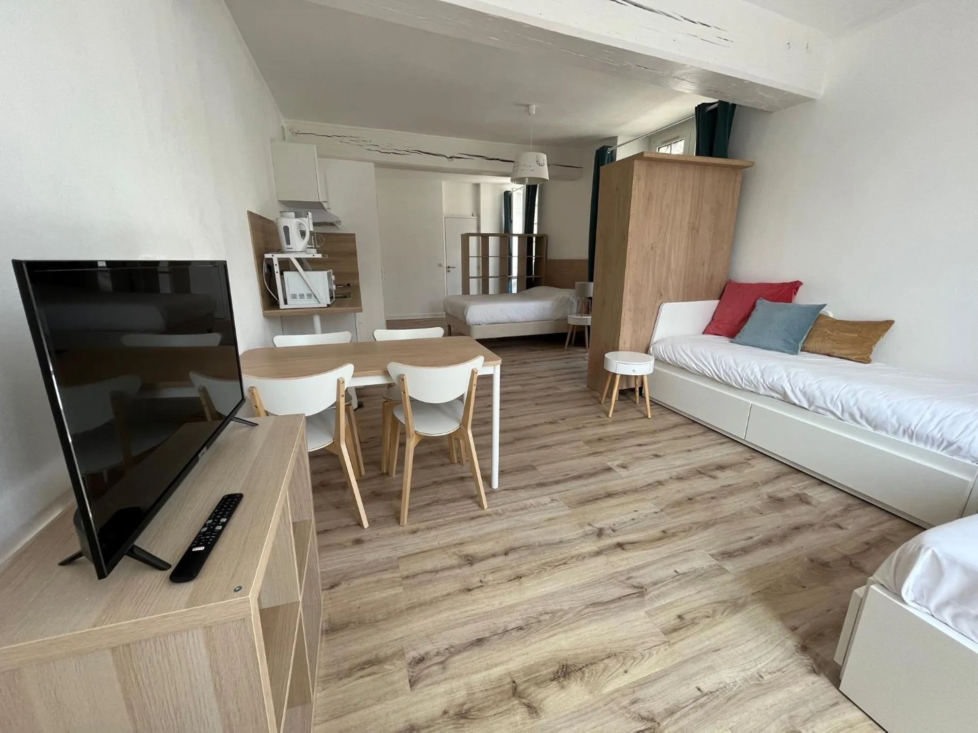 Bed in Appart'hôtel La Suze sur Sarthe