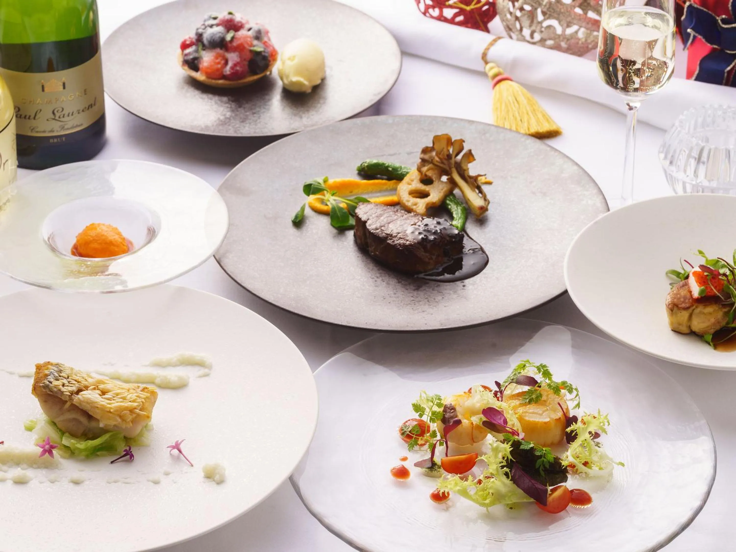 Restaurant/places to eat in Le Grand Karuizawa Hotel and Resort