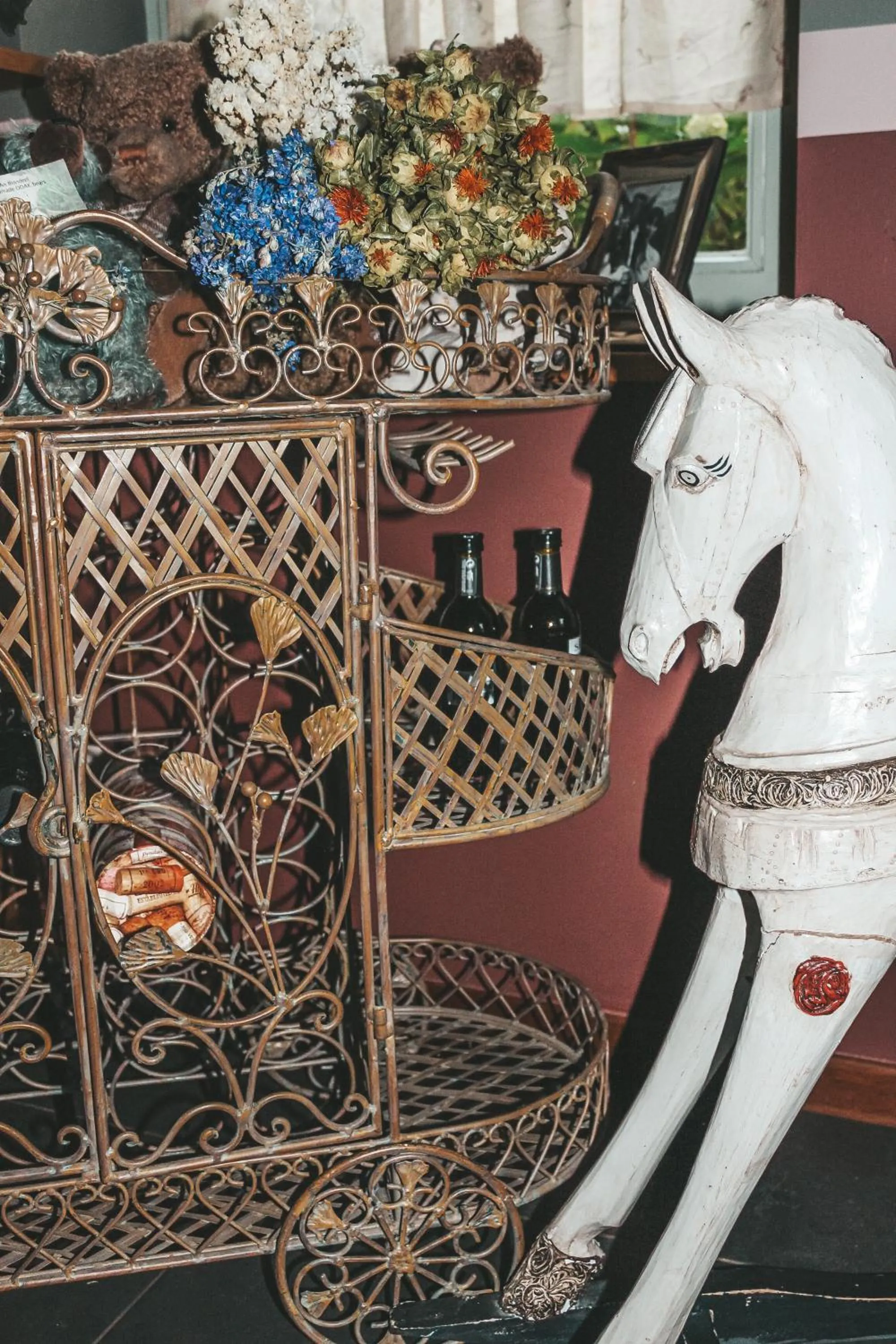 Decorative detail in Hoeve Westdijk