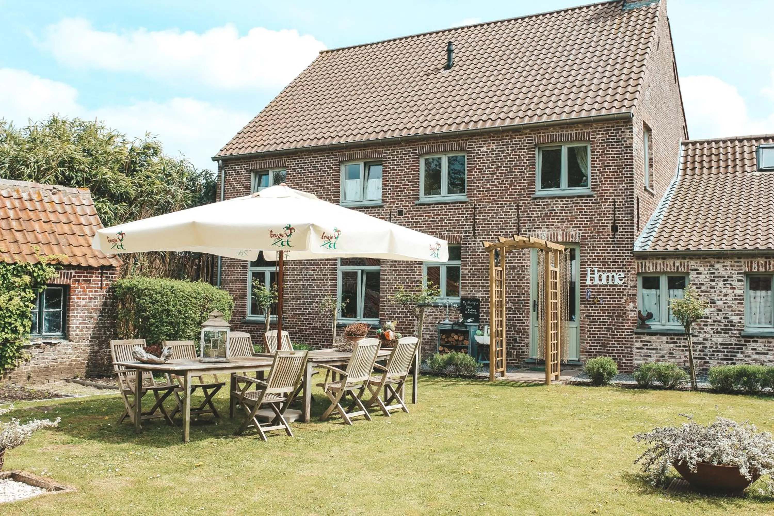 Property building in Hoeve Westdijk
