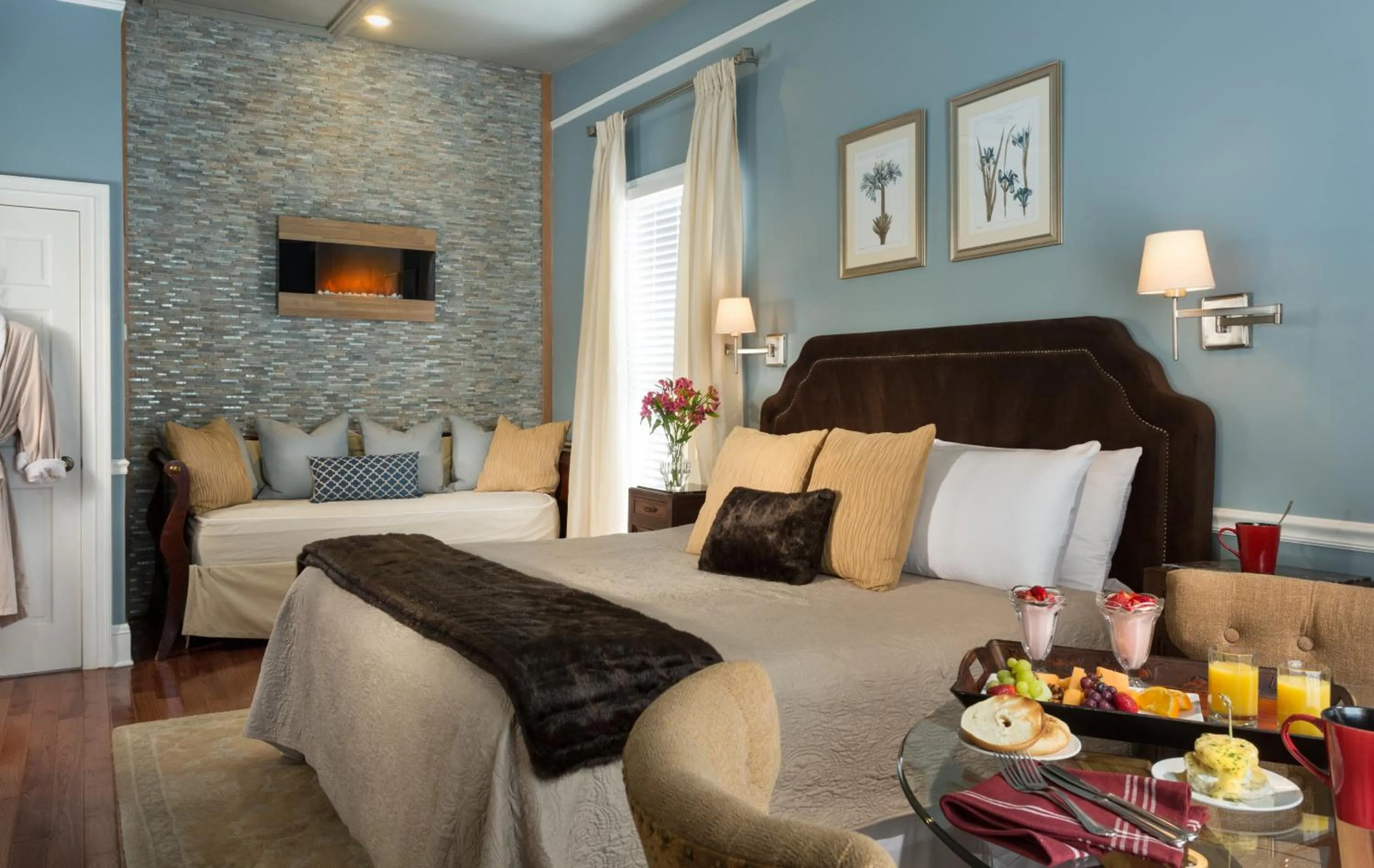 Bedroom, Bed in Bayfront Marin House