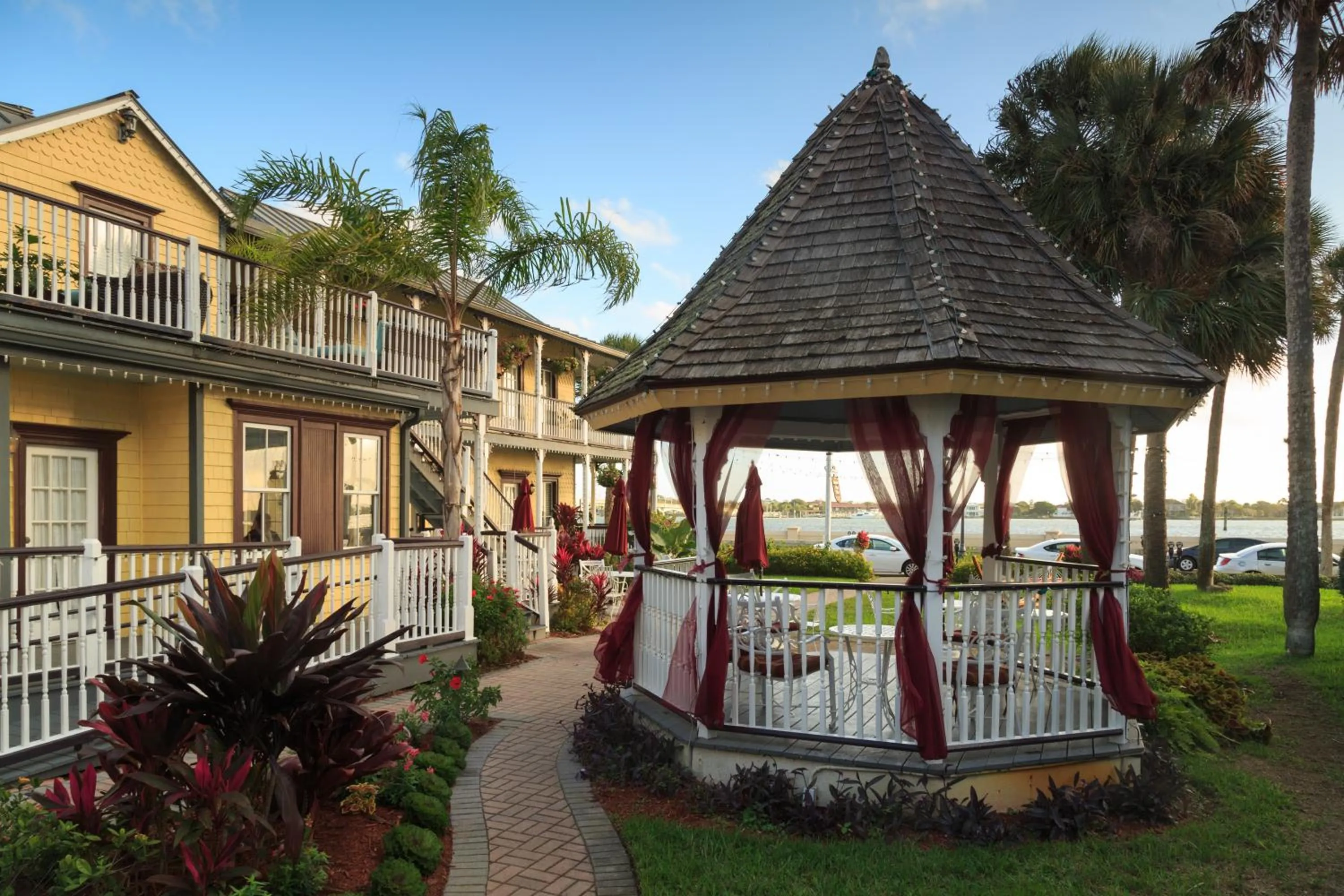 Garden in Bayfront Marin House