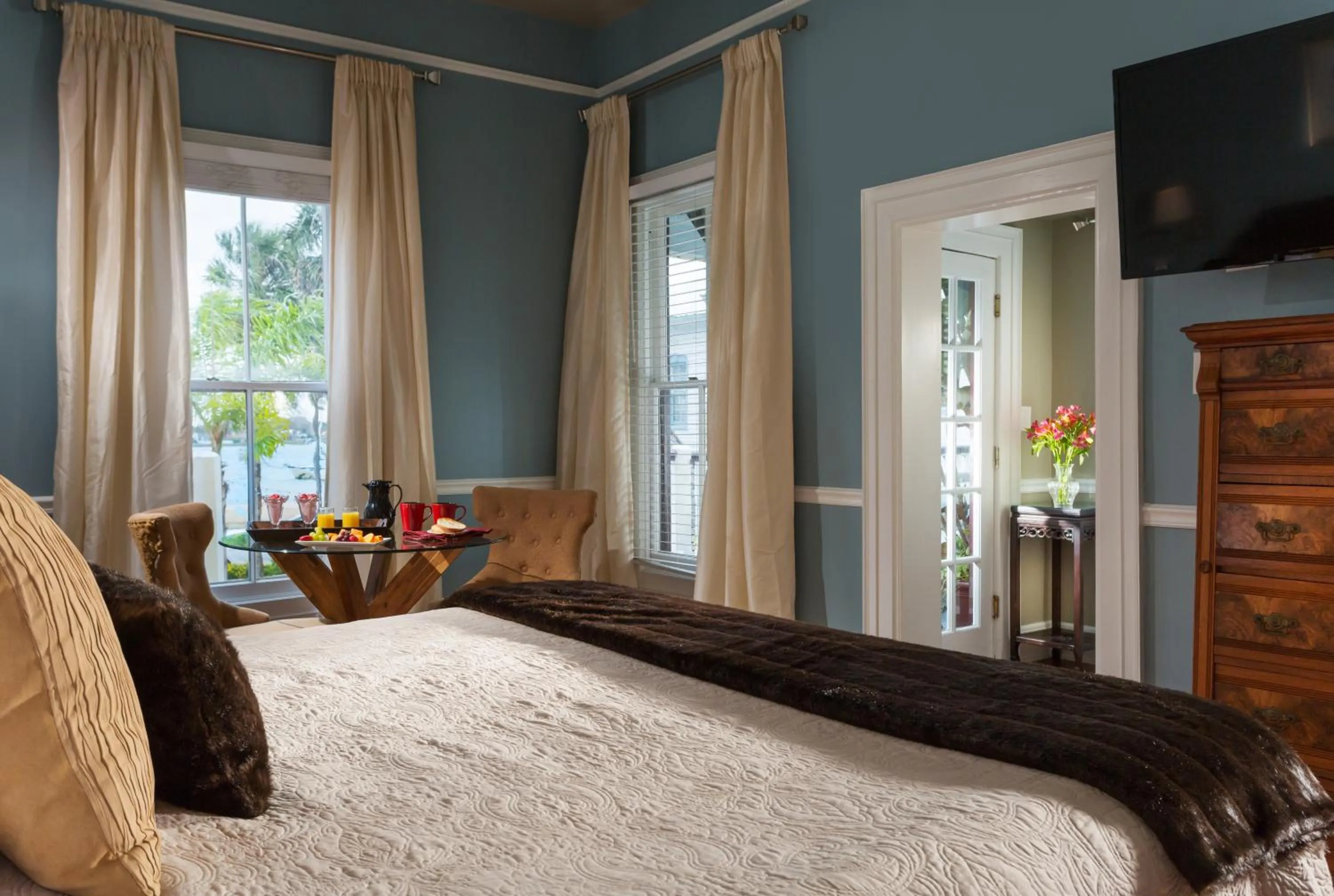 Bedroom, Bed in Bayfront Marin House