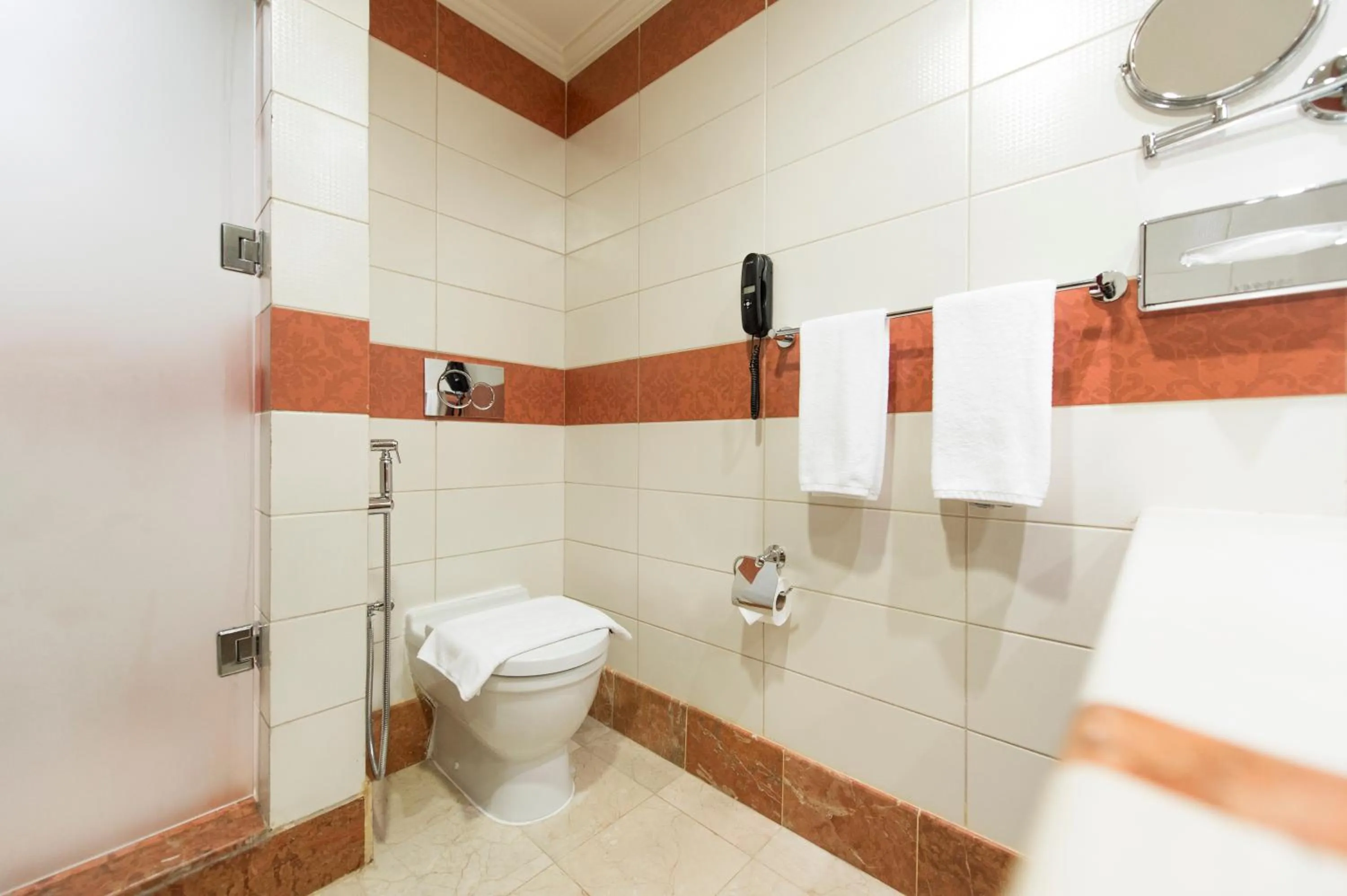 Toilet in Al Ghufran Safwah Hotel Makkah