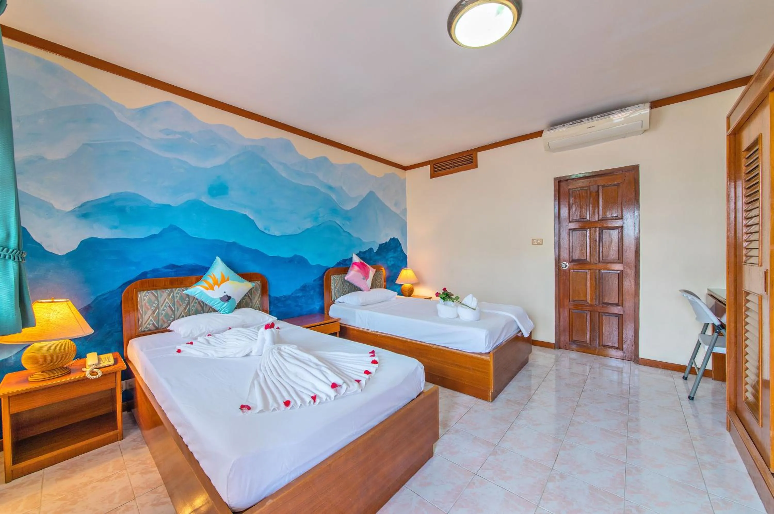 Photo of the whole room, Bed in Panda Hotel