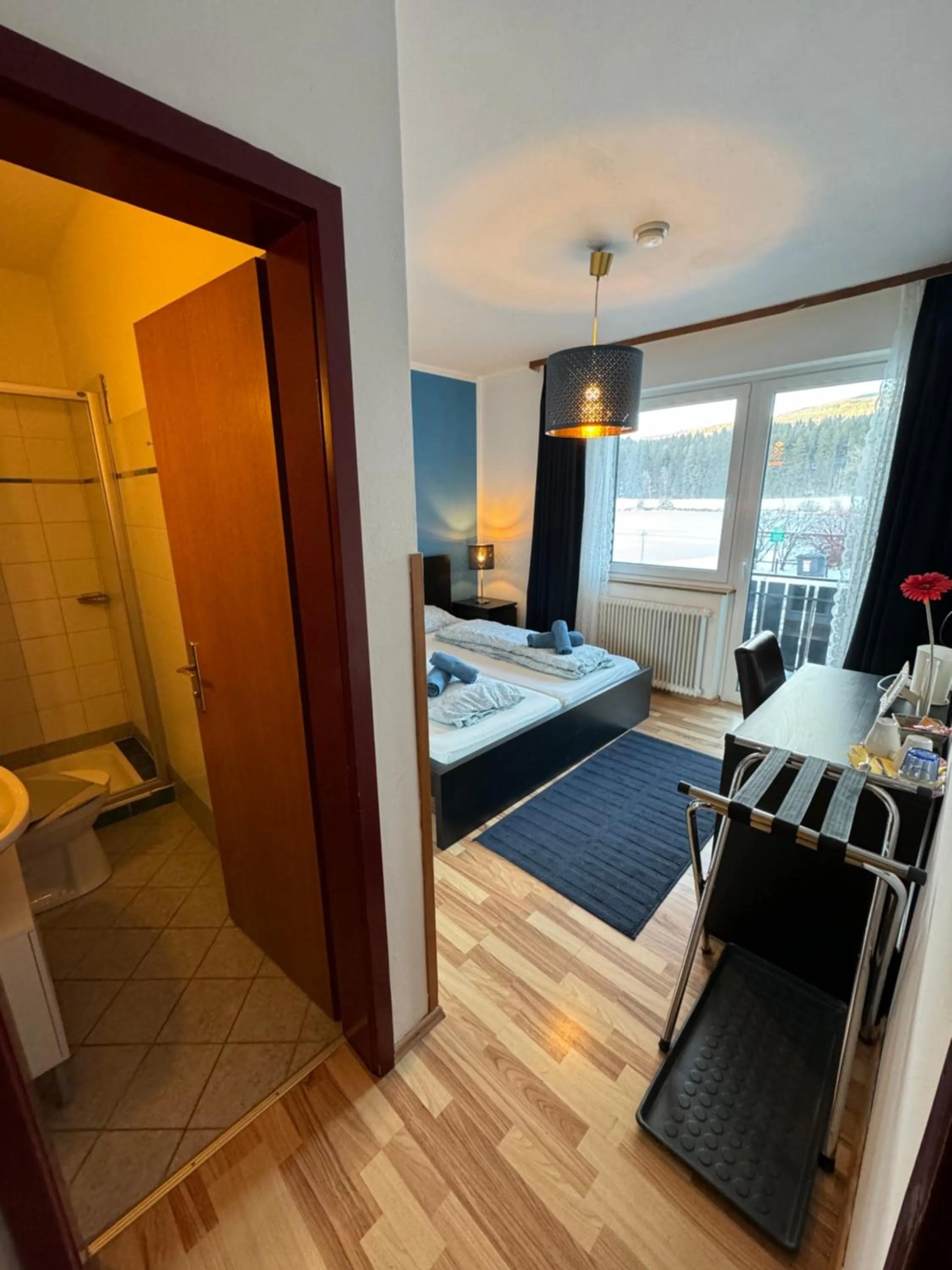 Photo of the whole room, Bed in Jerà am Furtnerteich Hotel-Ristorante&Relax