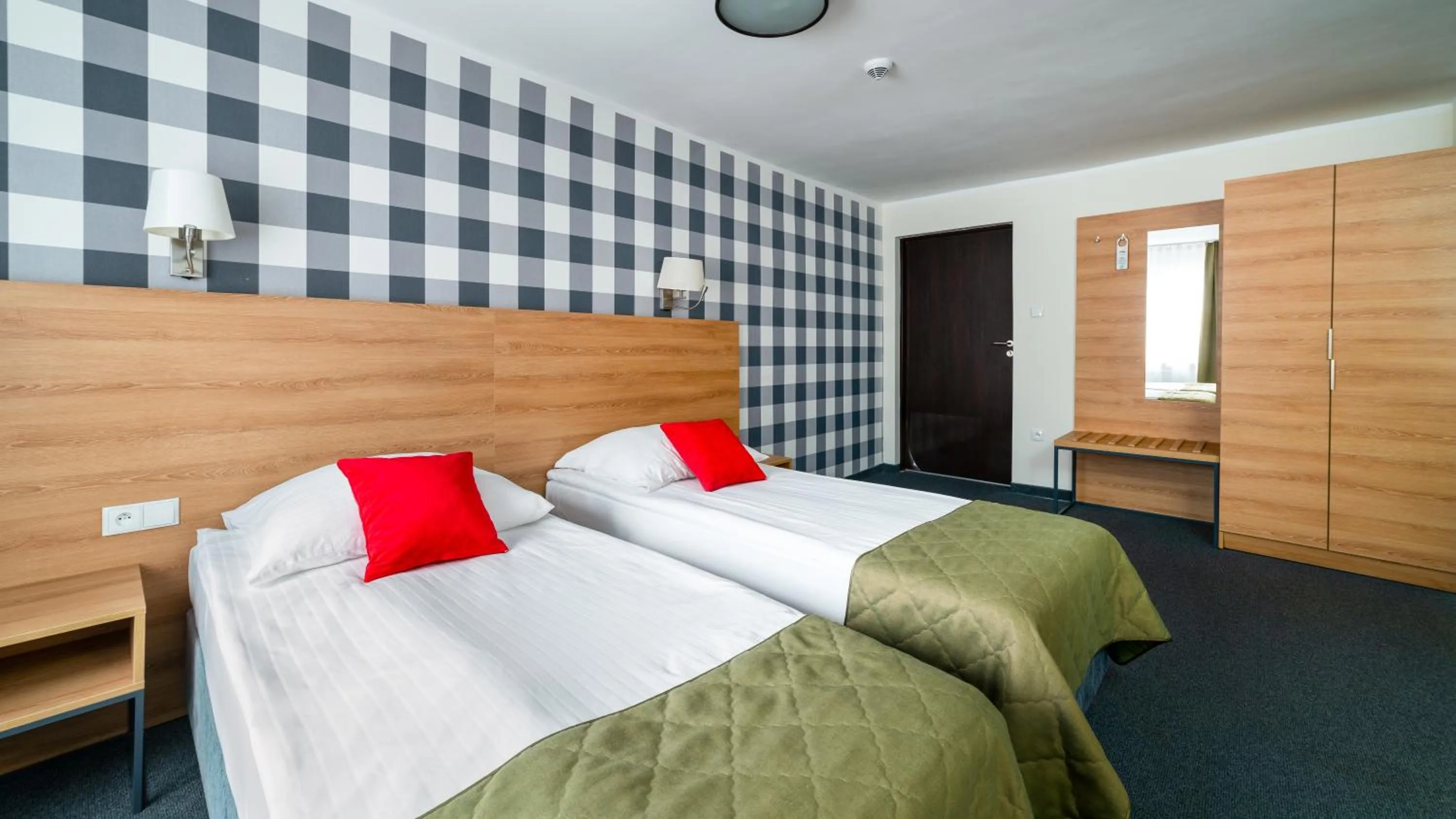 Bed in Leśny Dwór Karpacz Piekarnia Mio Padre Restauracja Mamma Mia