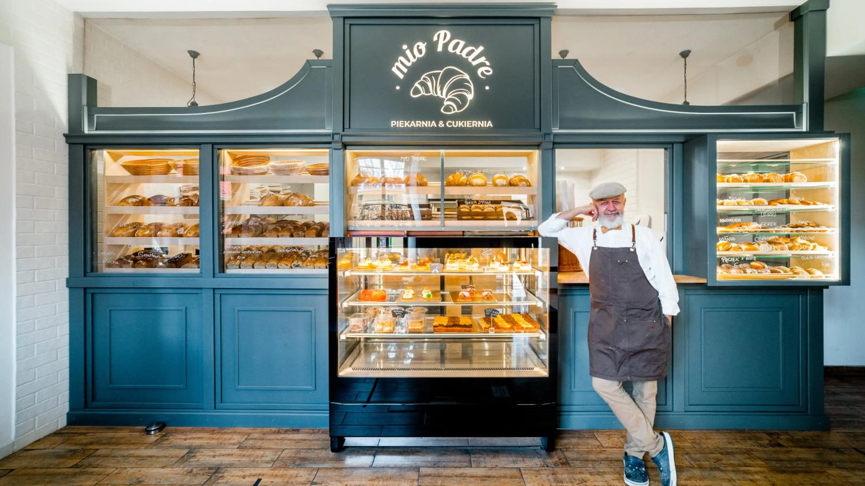 People in Leśny Dwór Karpacz Piekarnia Mio Padre Restauracja Mamma Mia