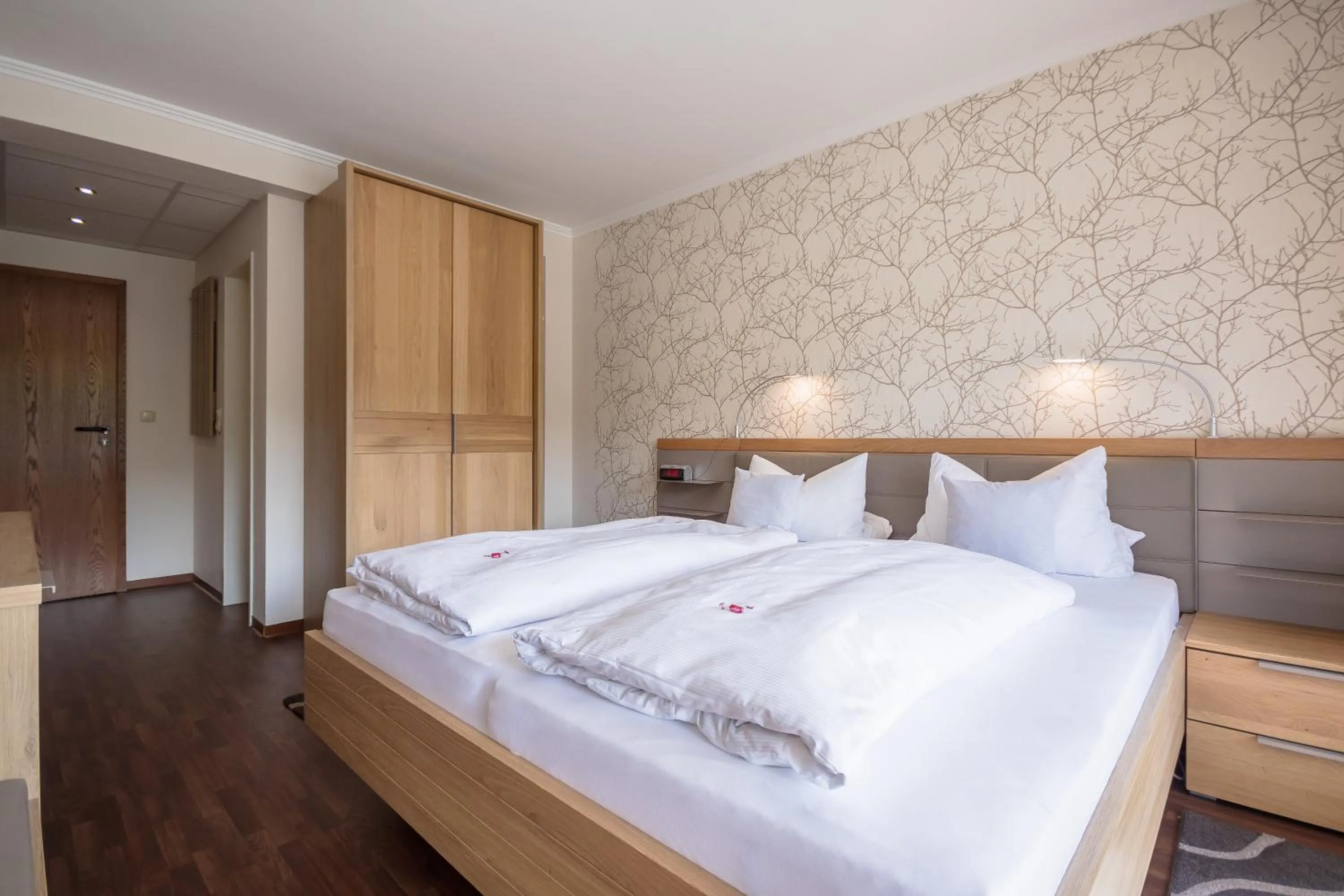 Bed in Mayer's Weinhotel