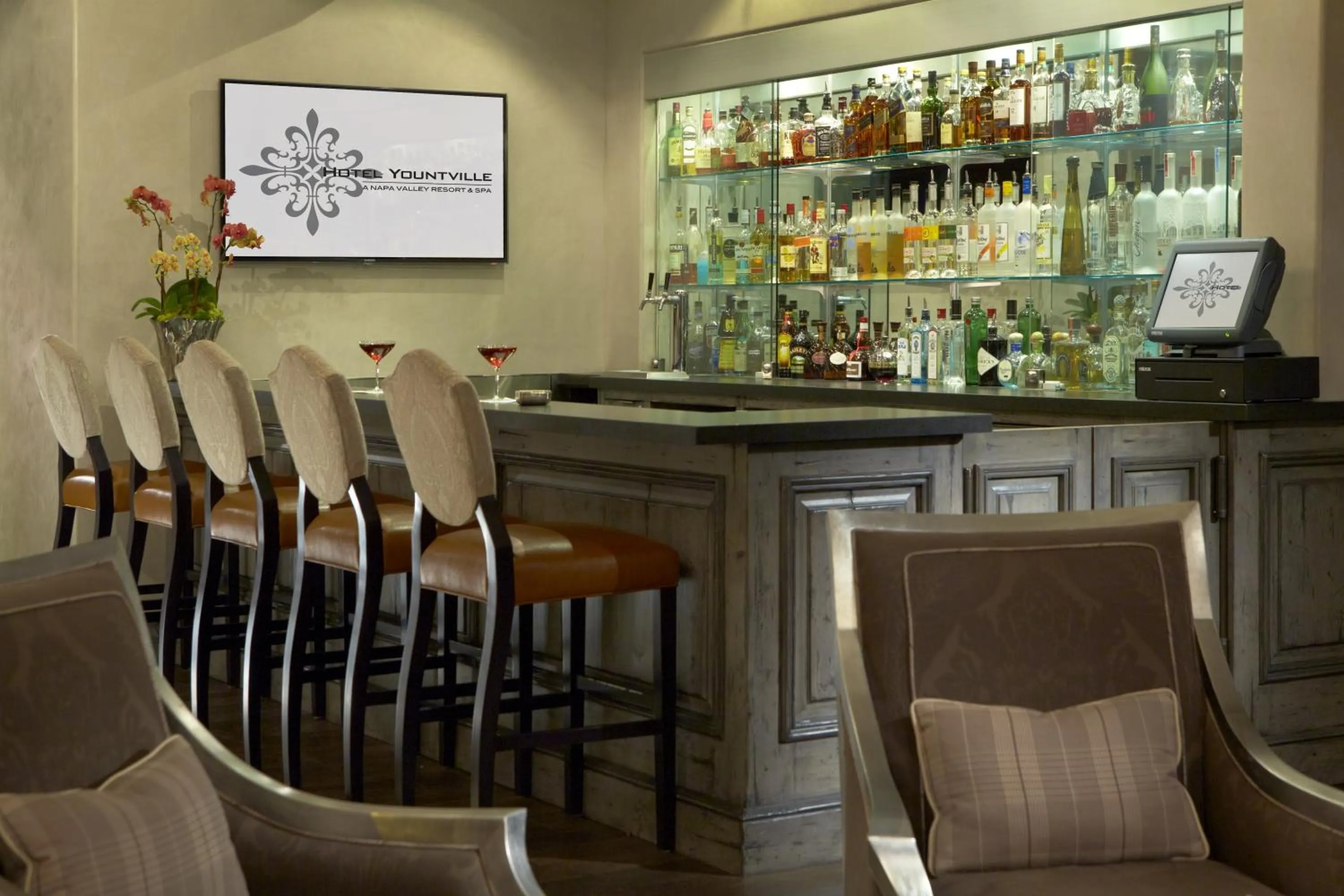 Restaurant/places to eat in Hotel Yountville