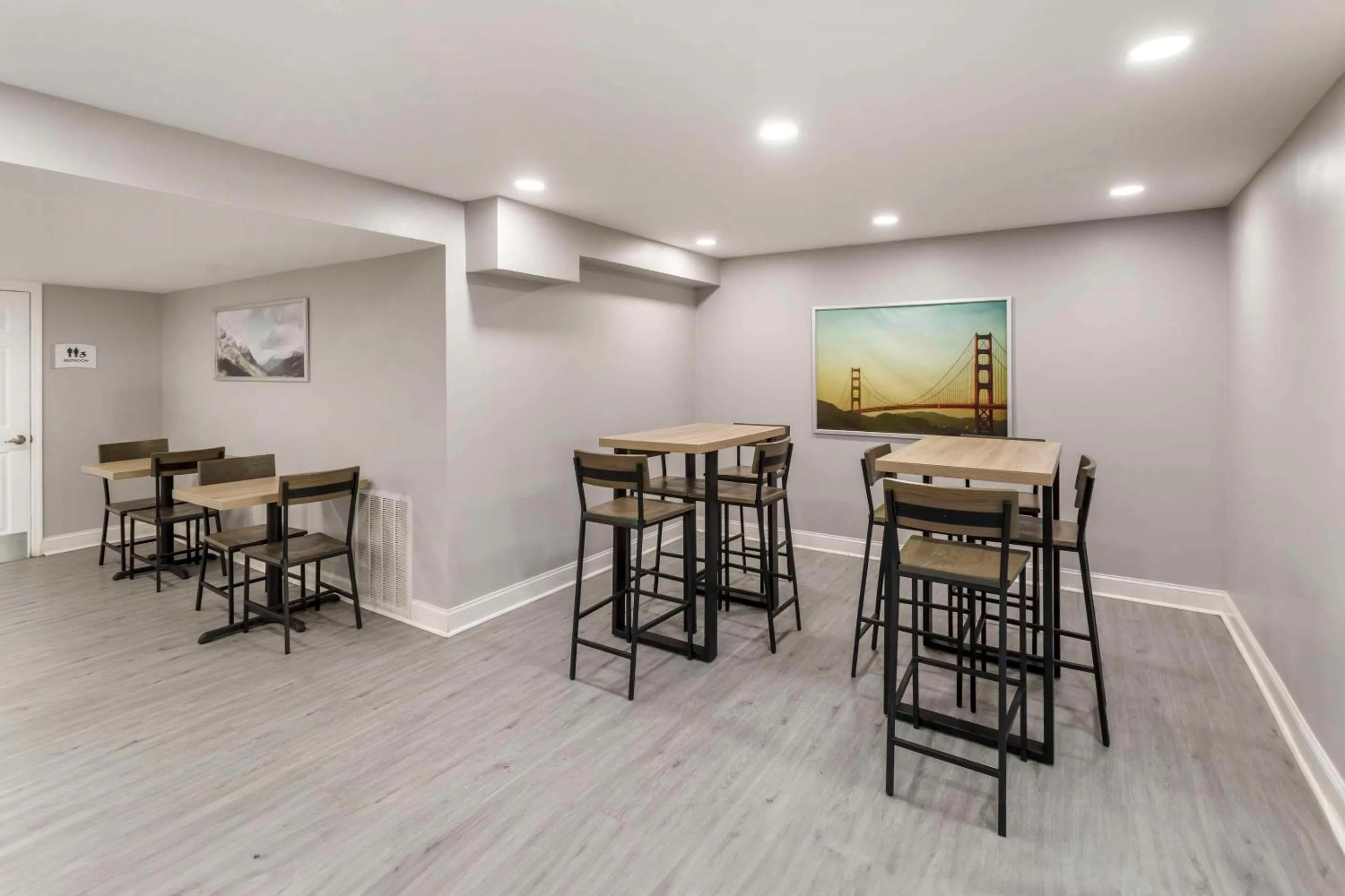 Breakfast in Quality Inn Gainesville near University