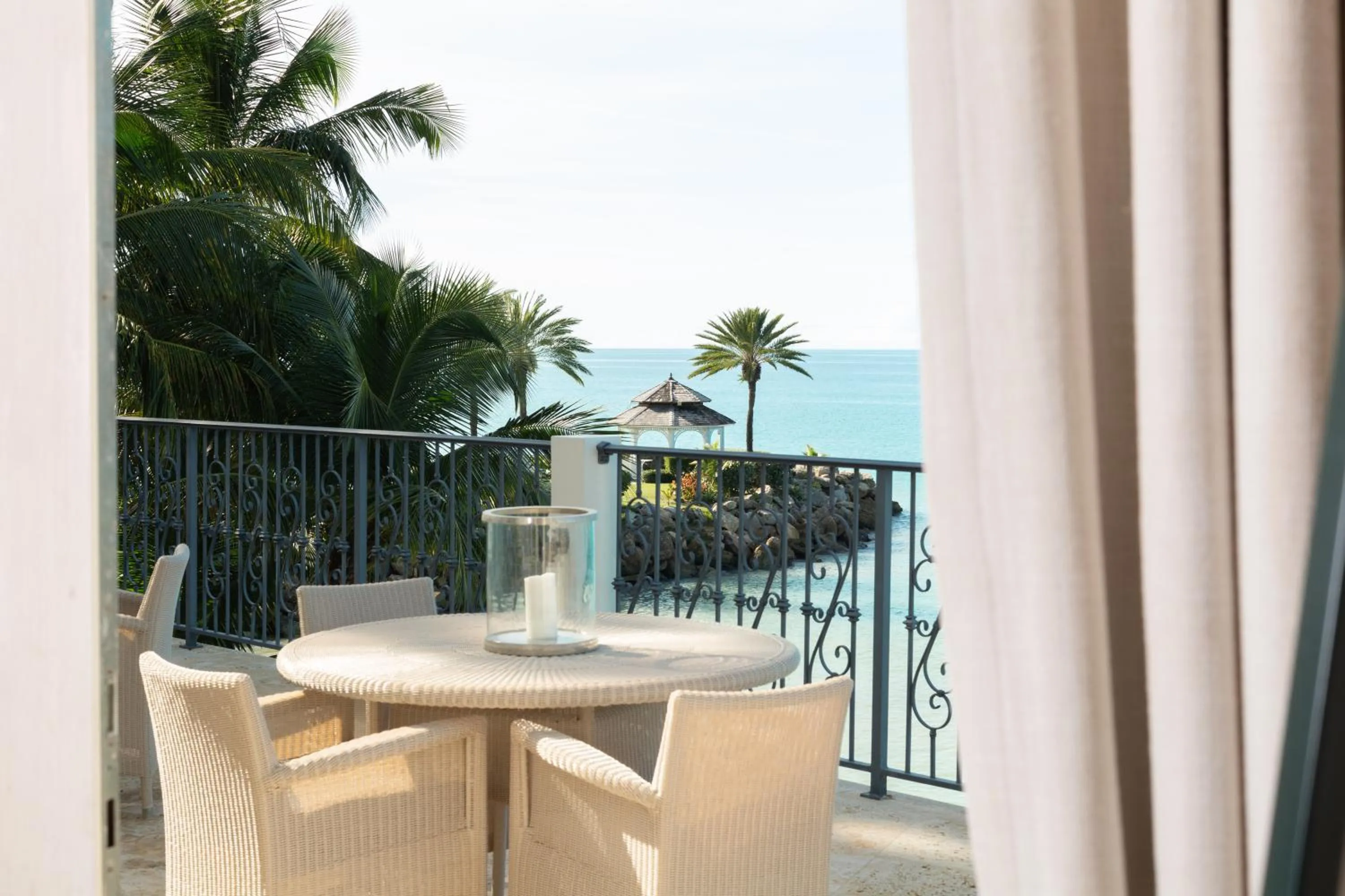 Balcony/Terrace in Blue Waters Resort and Spa