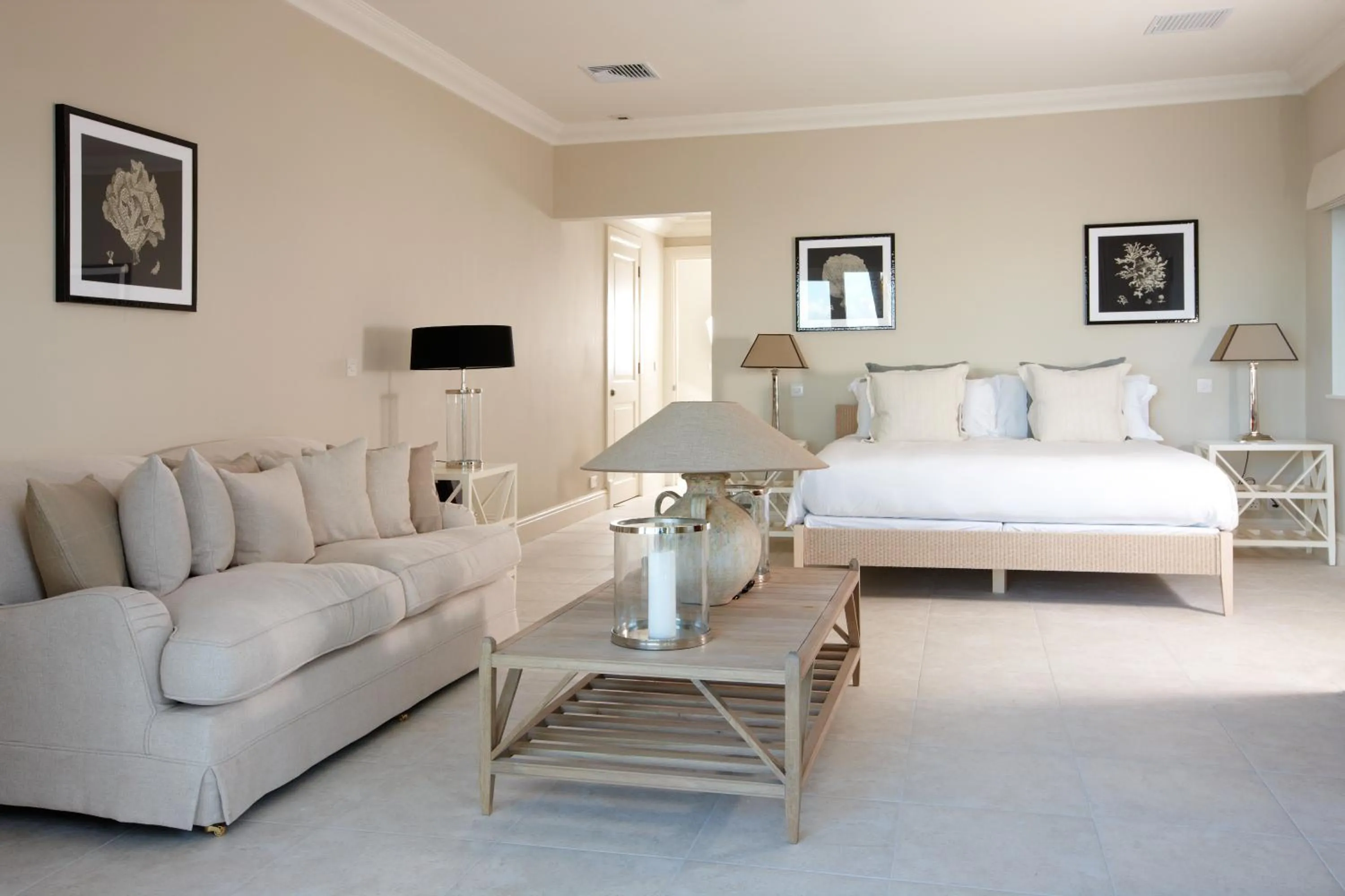 Bedroom, Bed in Blue Waters Resort and Spa