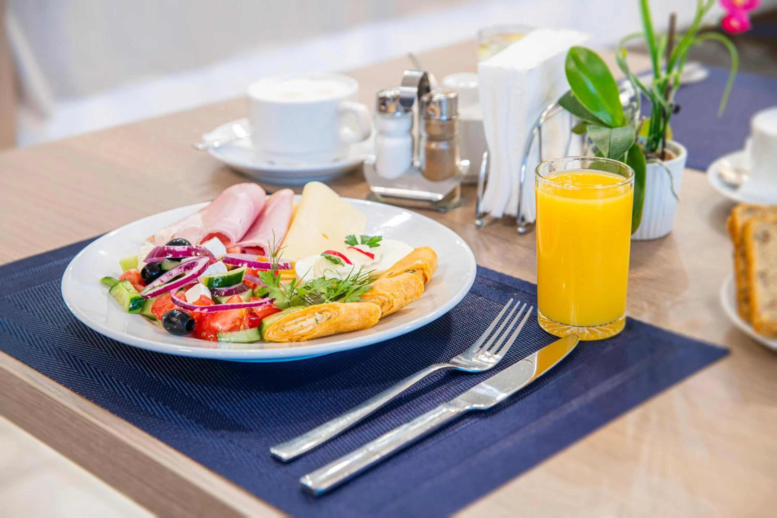 Breakfast in Hotel Urbi