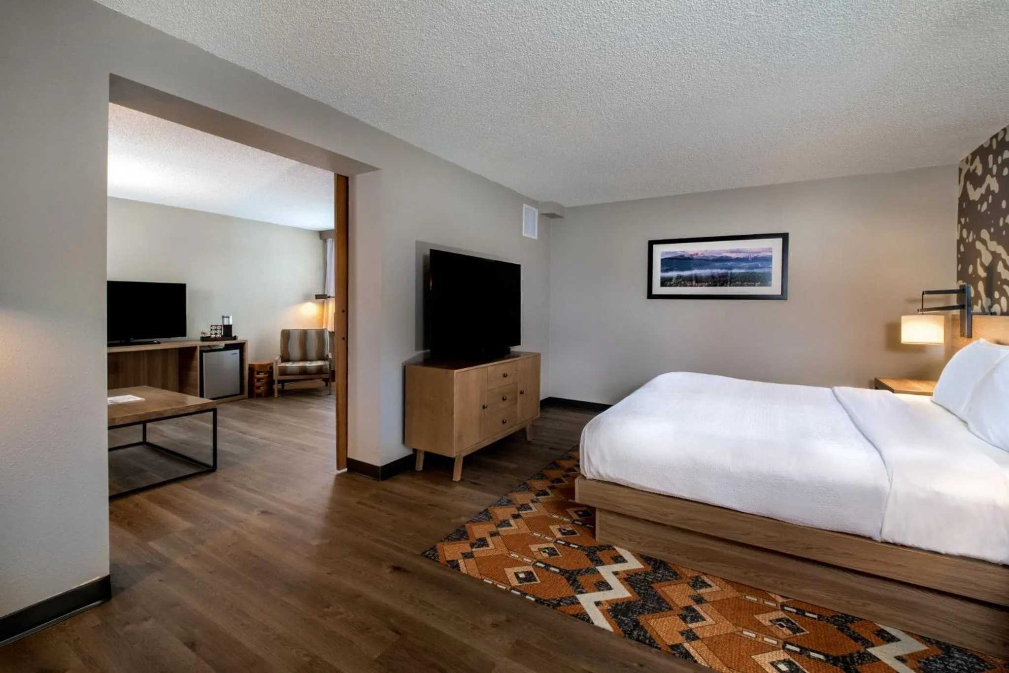 Photo of the whole room, Bed in Holiday Inn Estes Park by IHG