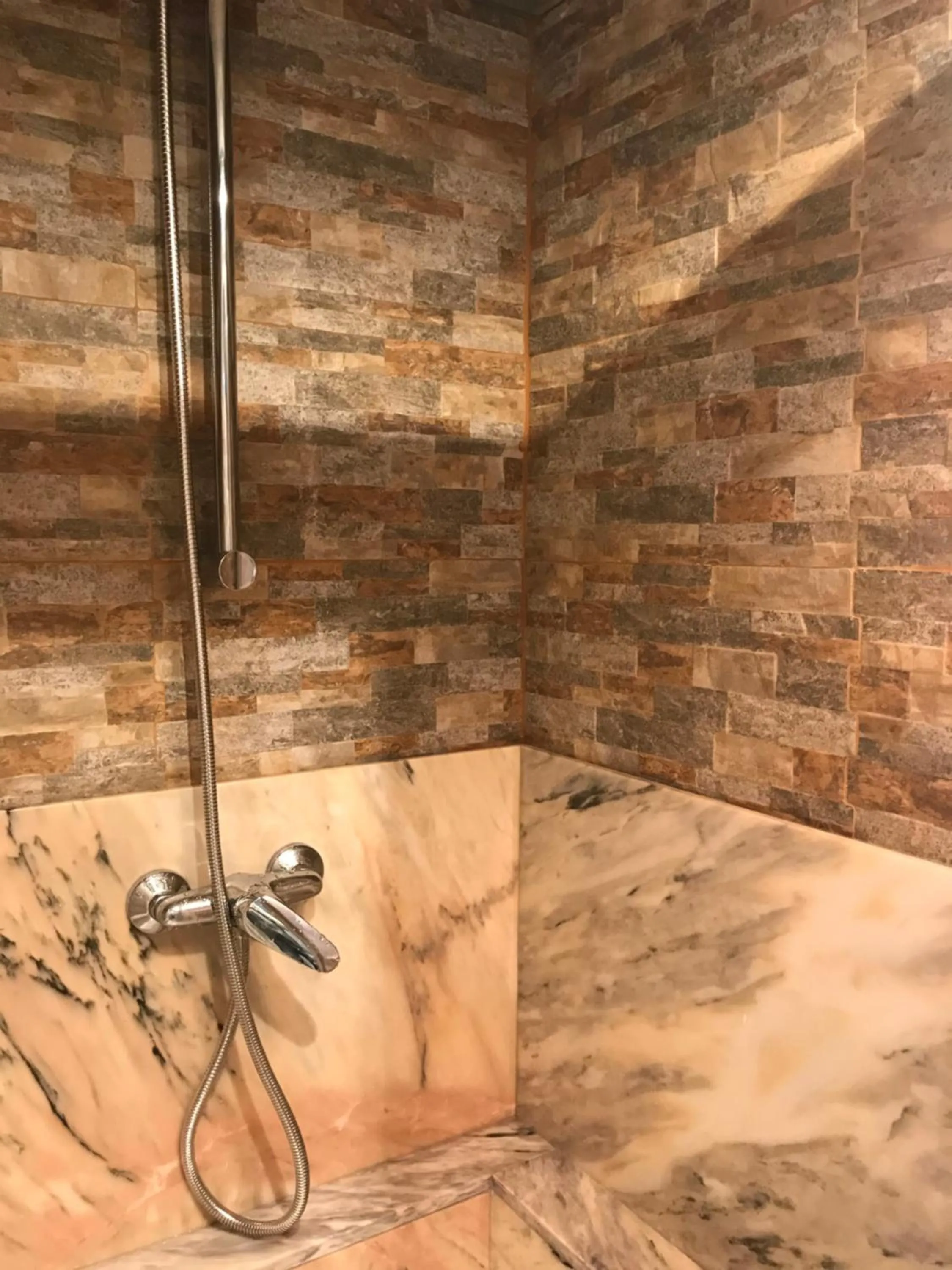 Shower in myCasa
