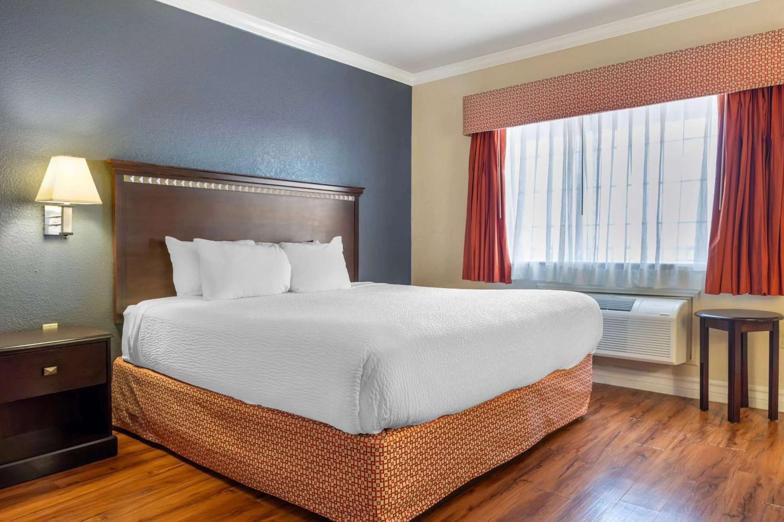 Bedroom, Bed in Best Western Anthony/West El Paso