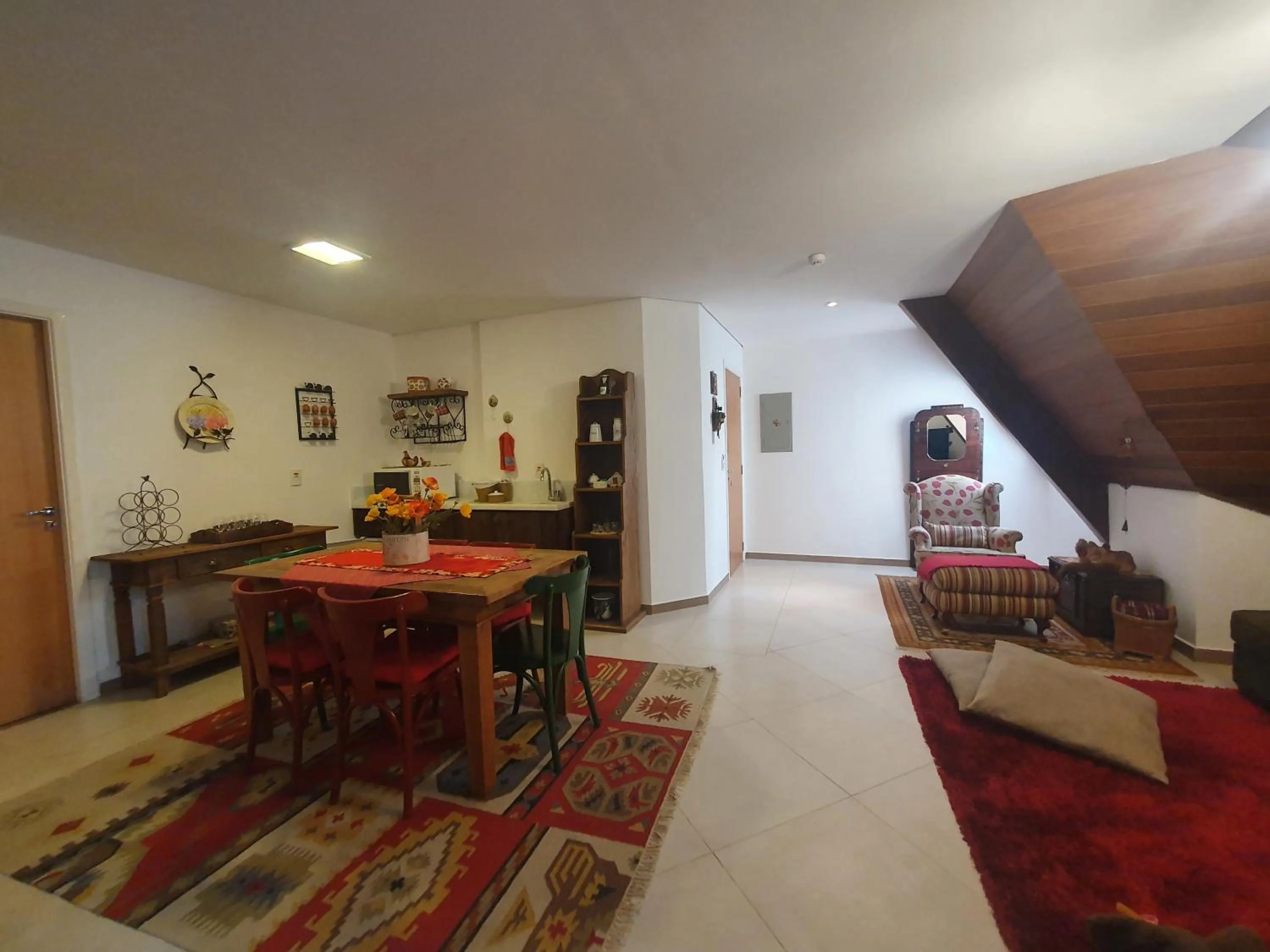 Kitchen or kitchenette in Pousada Annecy - CAPIVARI Fácil acesso ao centrinho e Baden Bar