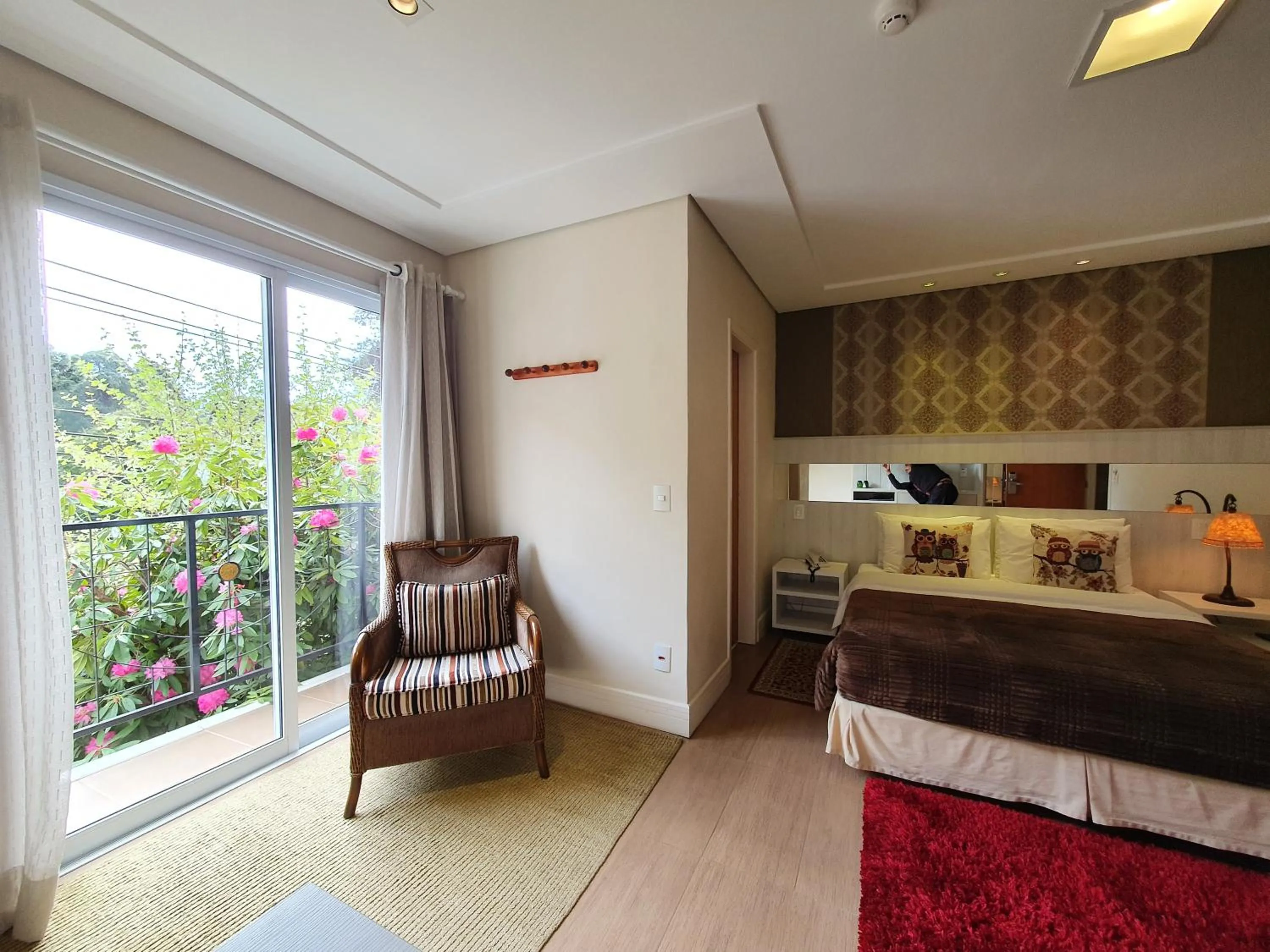 Bed in Pousada Annecy - CAPIVARI Fácil acesso ao centrinho e Baden Bar