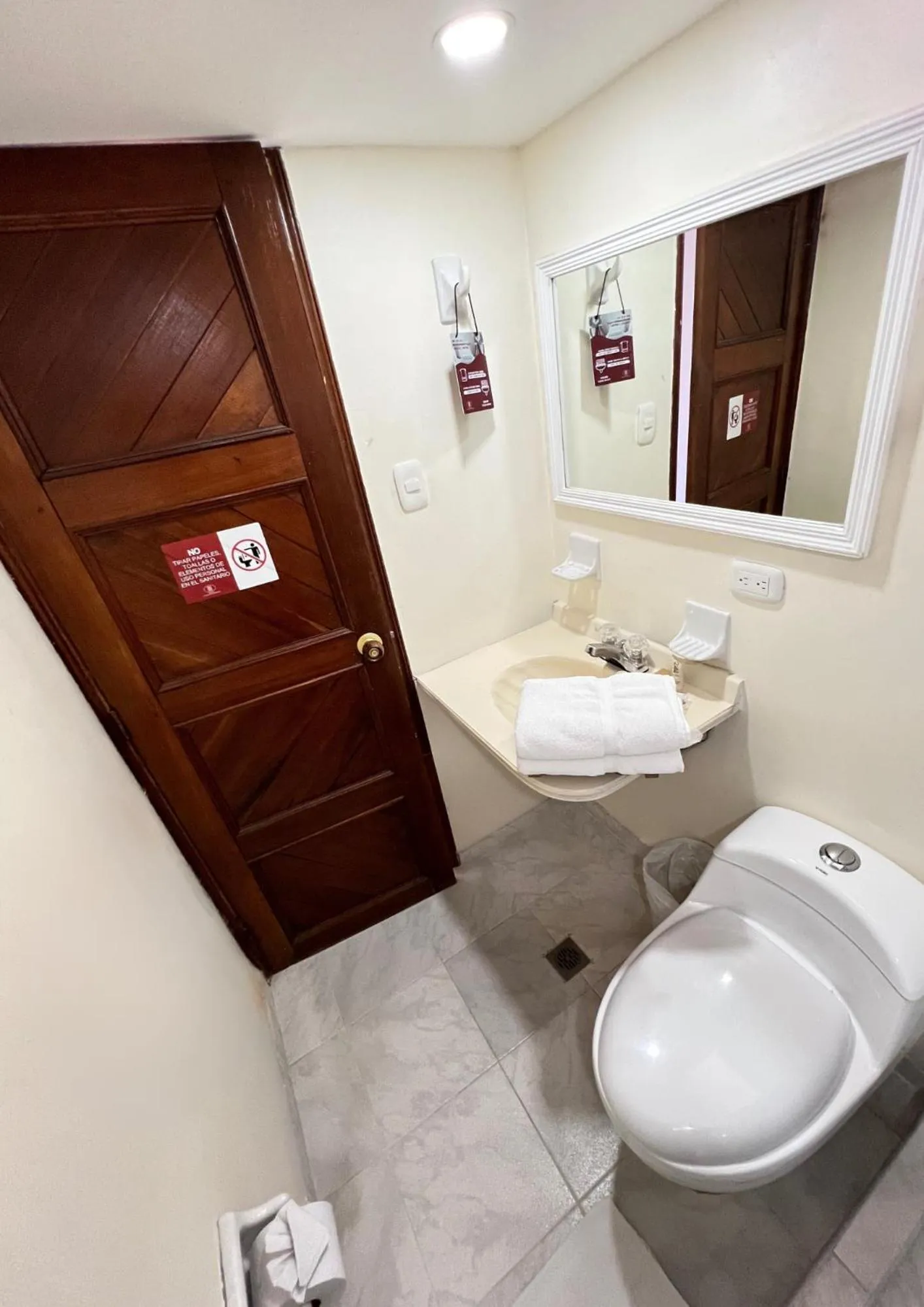 Shower in Hotel Casa Ballesteros