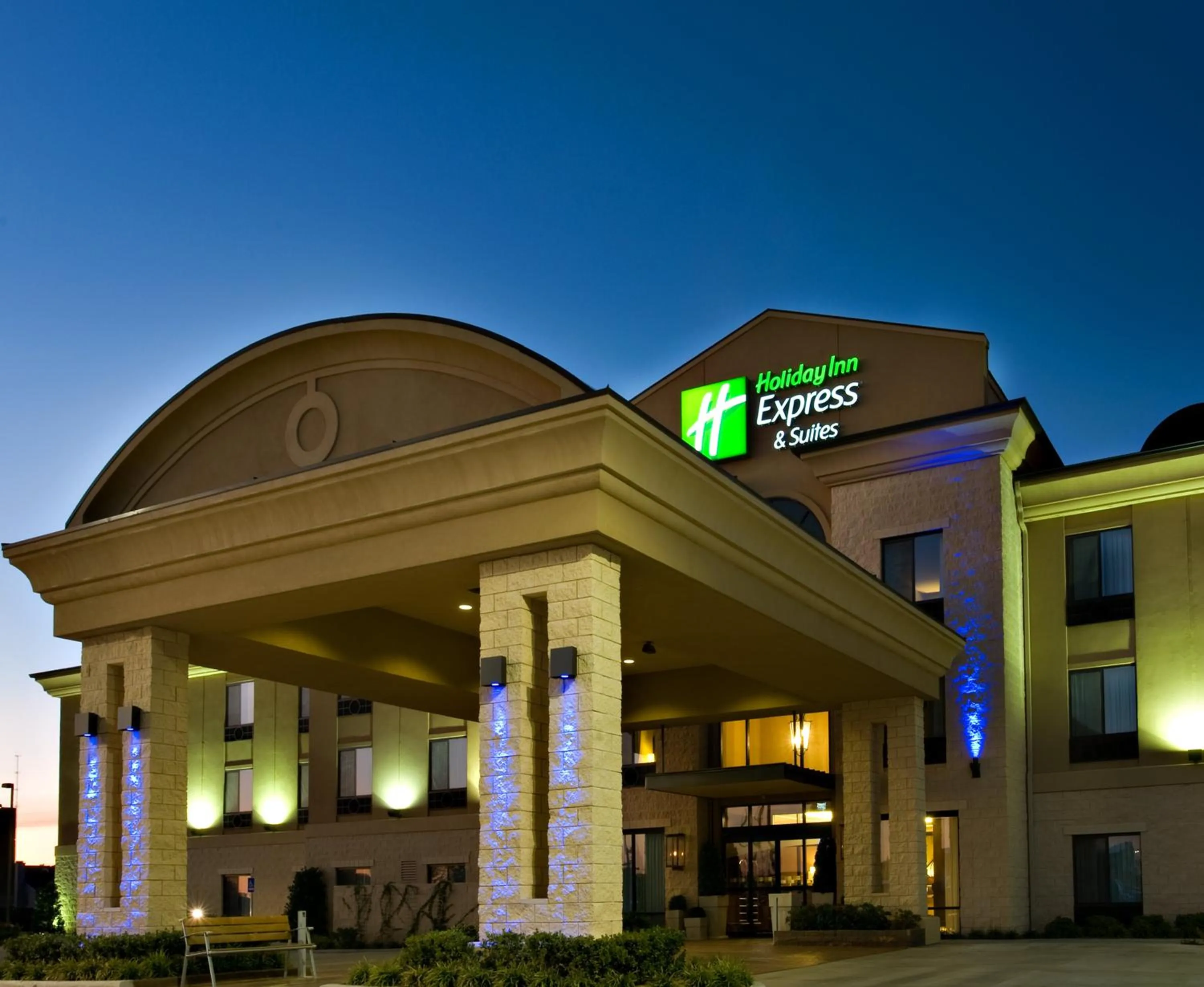 Property building in Holiday Inn Express & Suites Wichita Falls by IHG