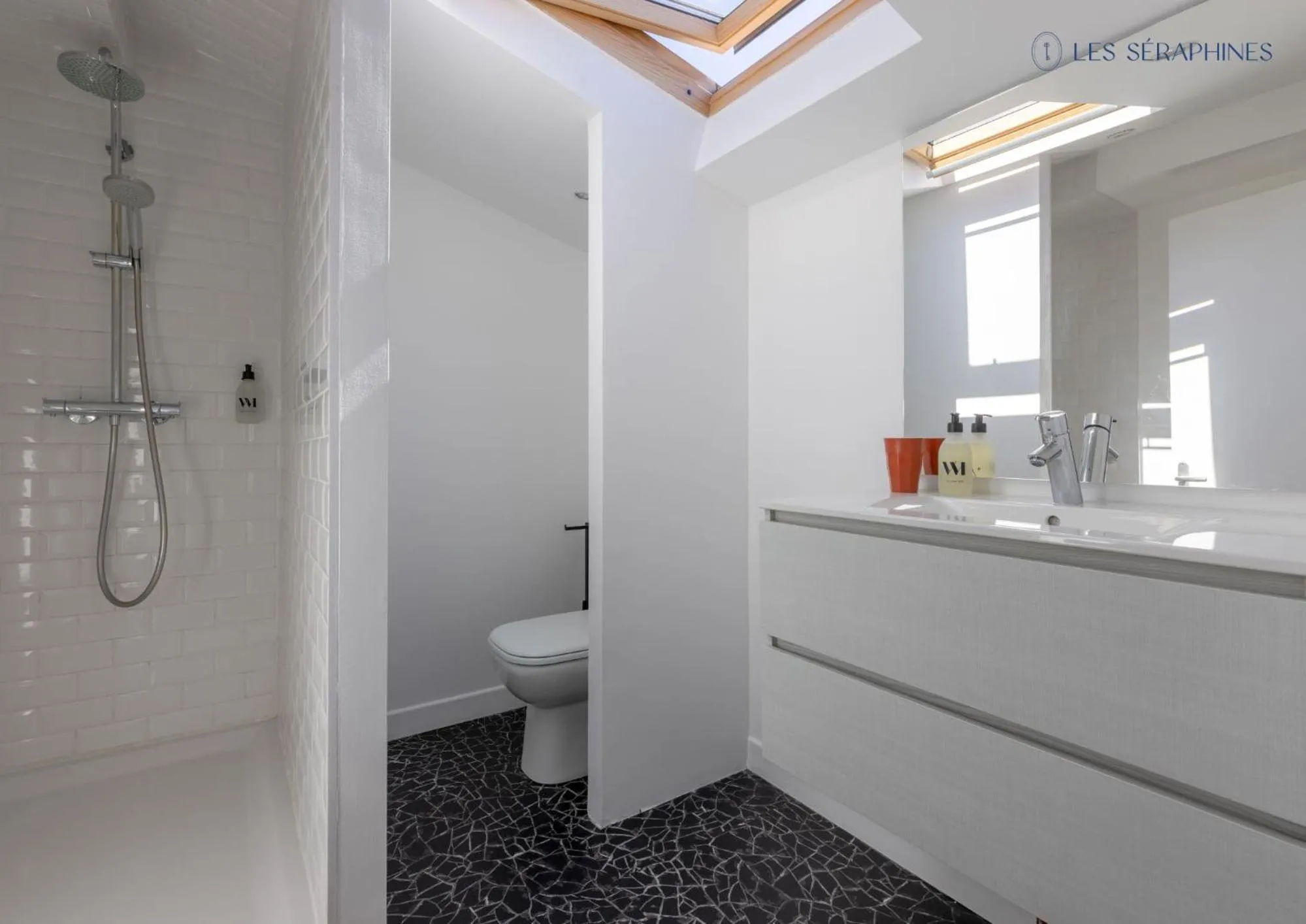 Shower in Les Séraphines - Chambres d'hôtes - Guests house