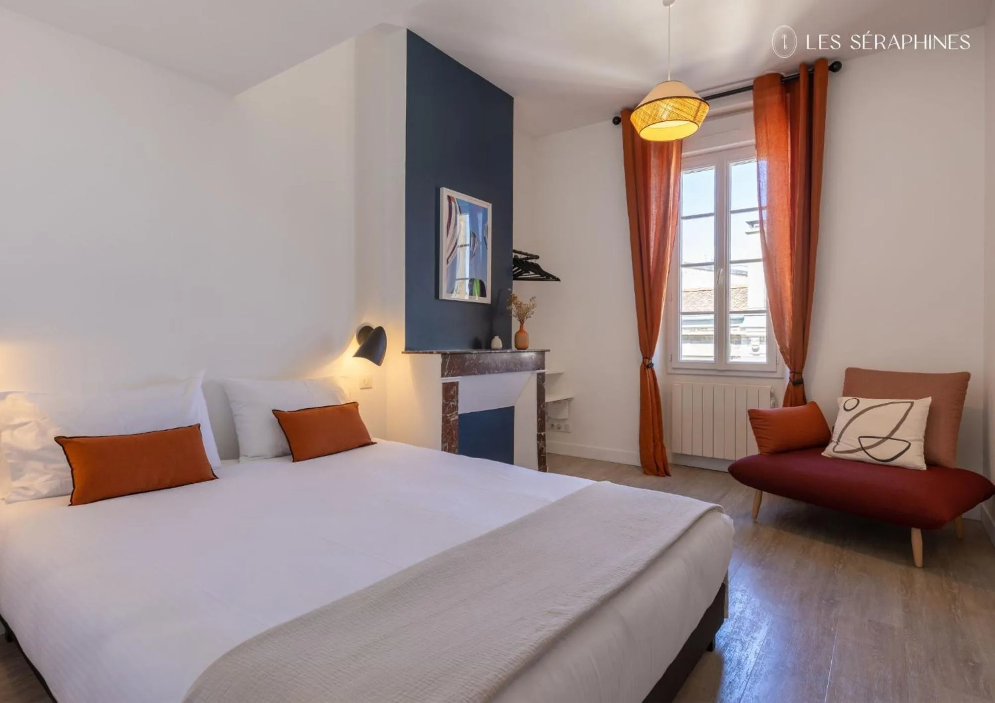 Bed in Les Séraphines - Chambres d'hôtes - Guests house