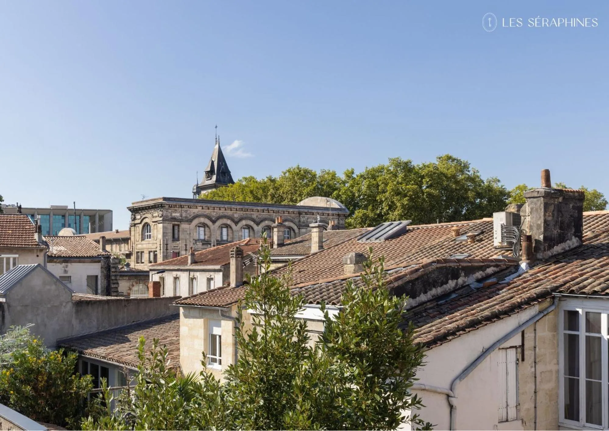 City view in Les Séraphines - Chambres d'hôtes - Guests house