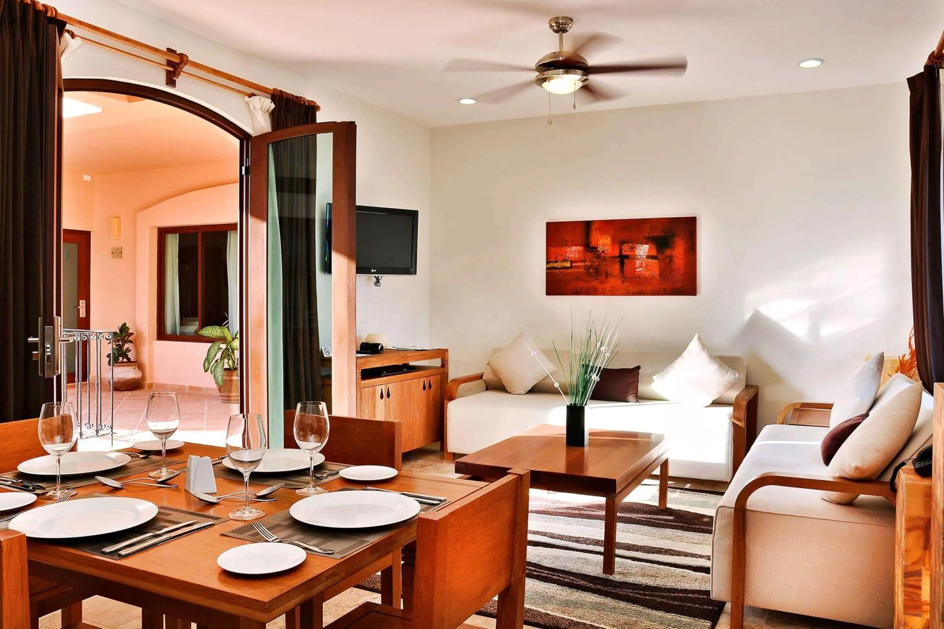 Bedroom in Acanto Hotel Playa del Carmen, Trademark Collection by Wyndham
