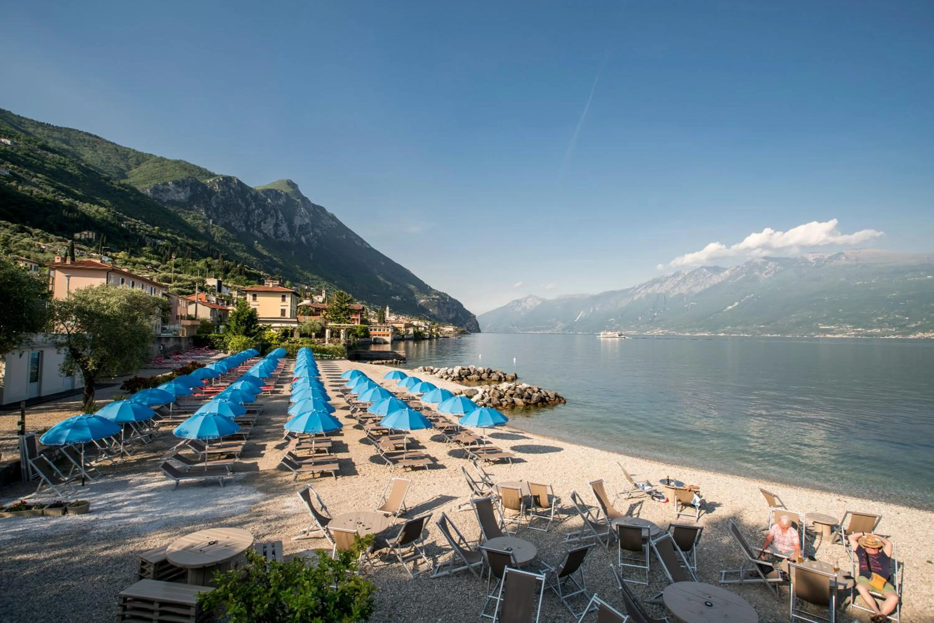 Beach in Hotel Gardenia al Lago