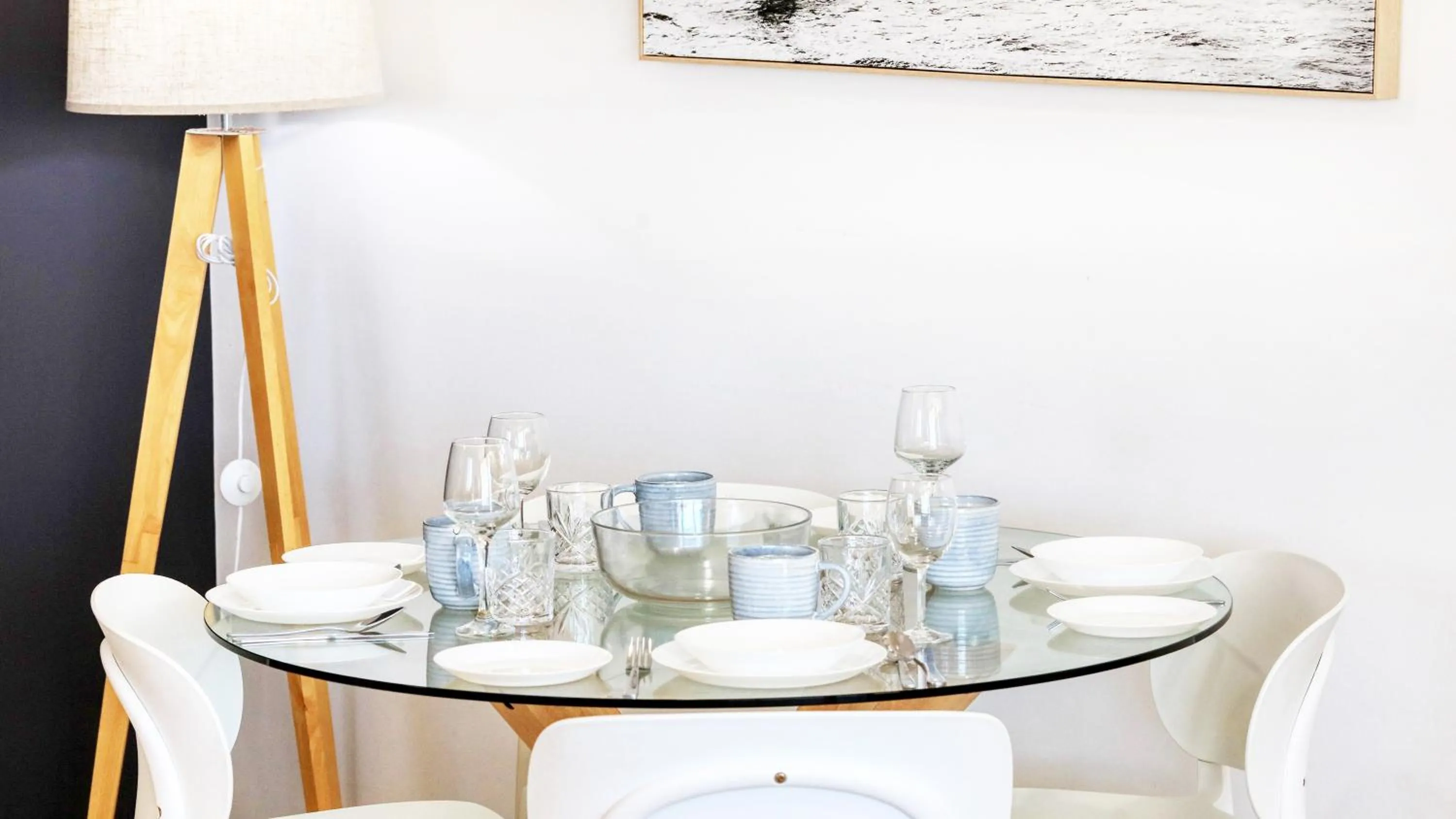 Decorative detail in Merrima Court Holidays