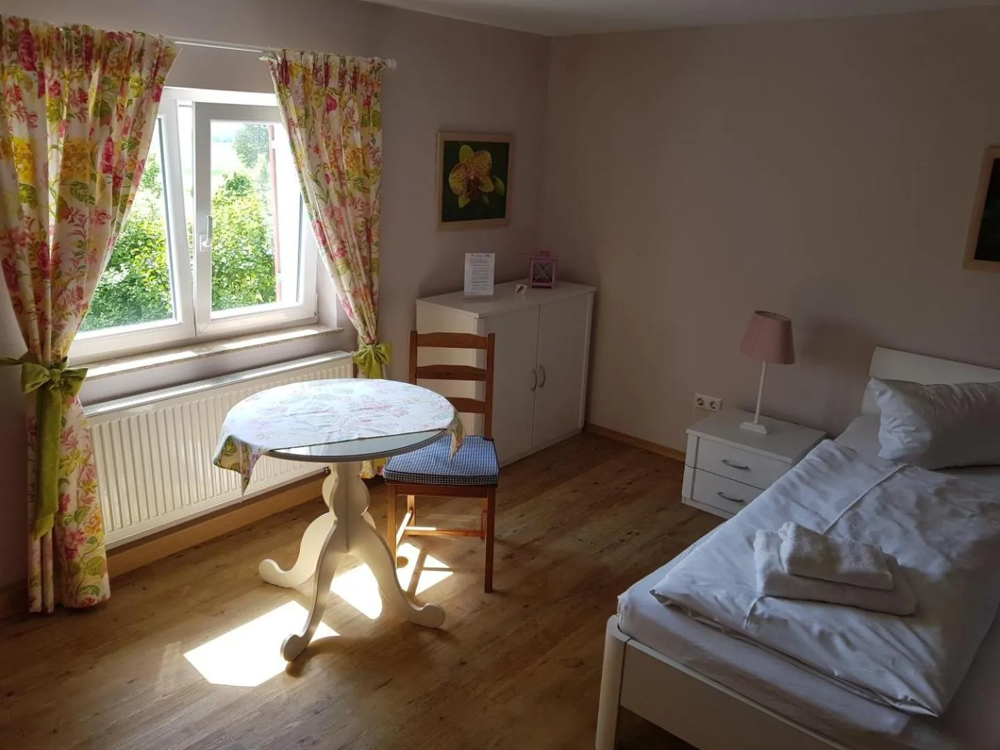 Photo of the whole room, Bed in Allgäu Meadow Ranch