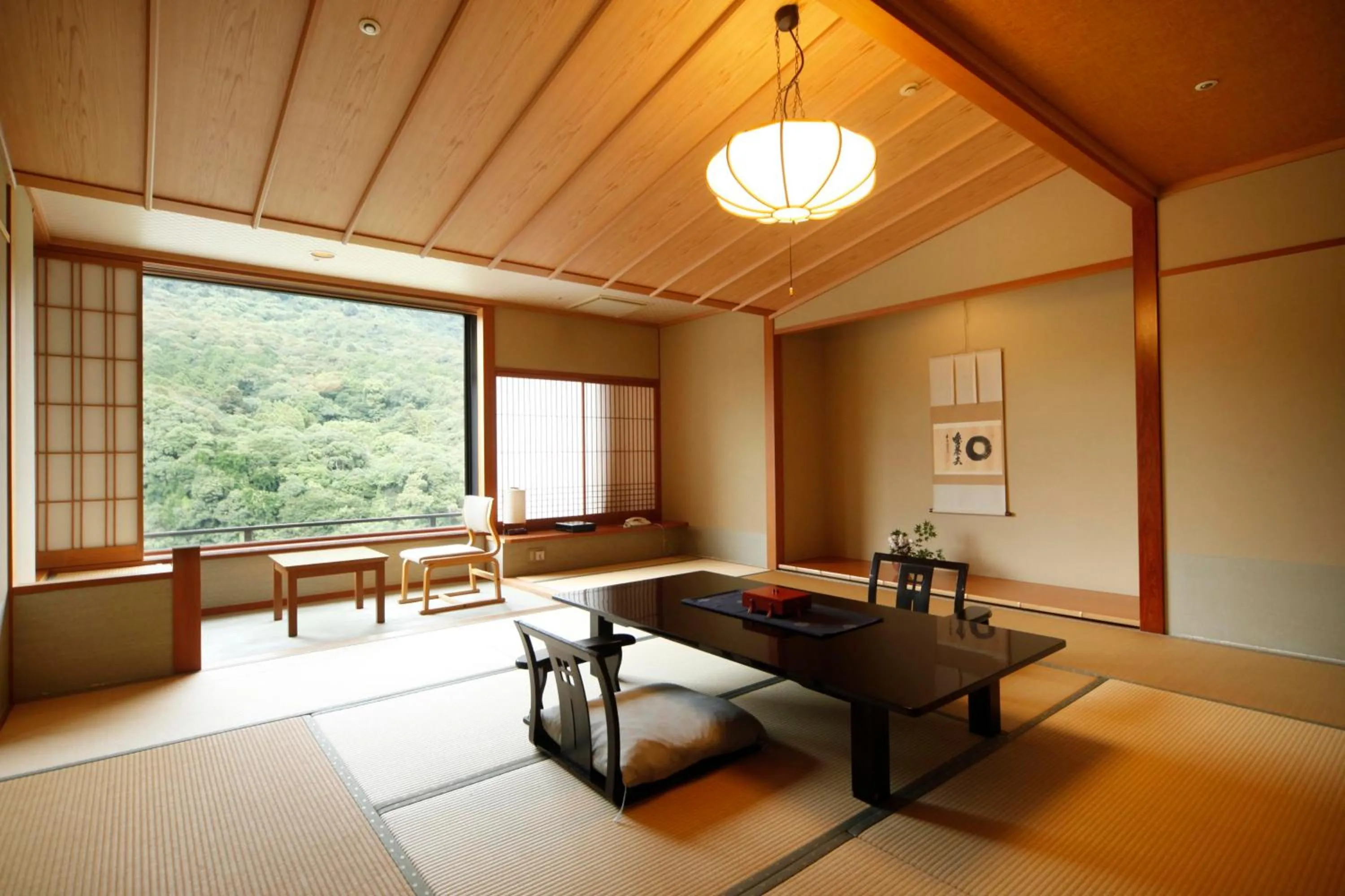 Photo of the whole room in Kotohira Onsen Kotosankaku