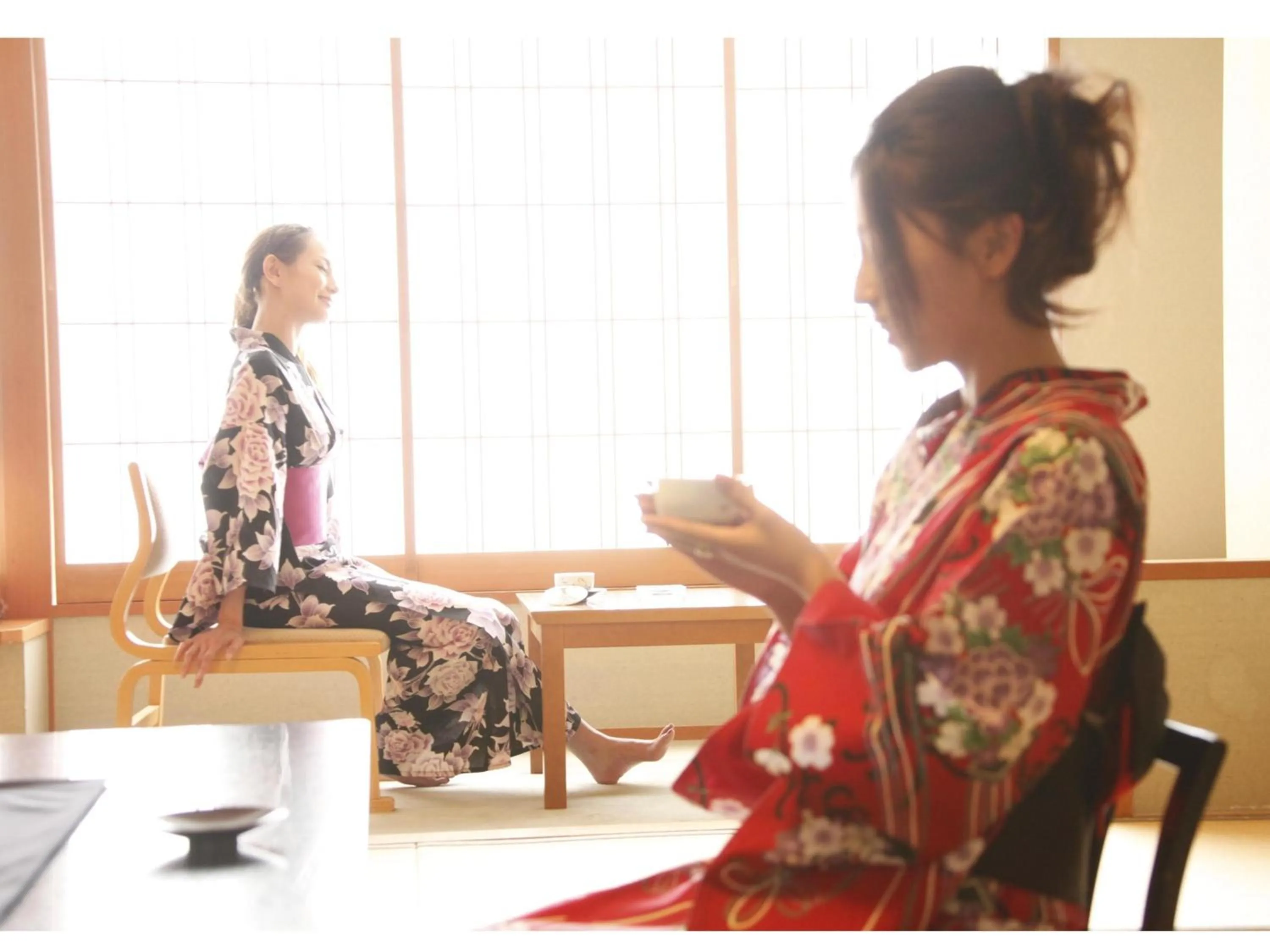 People in Kotohira Onsen Kotosankaku