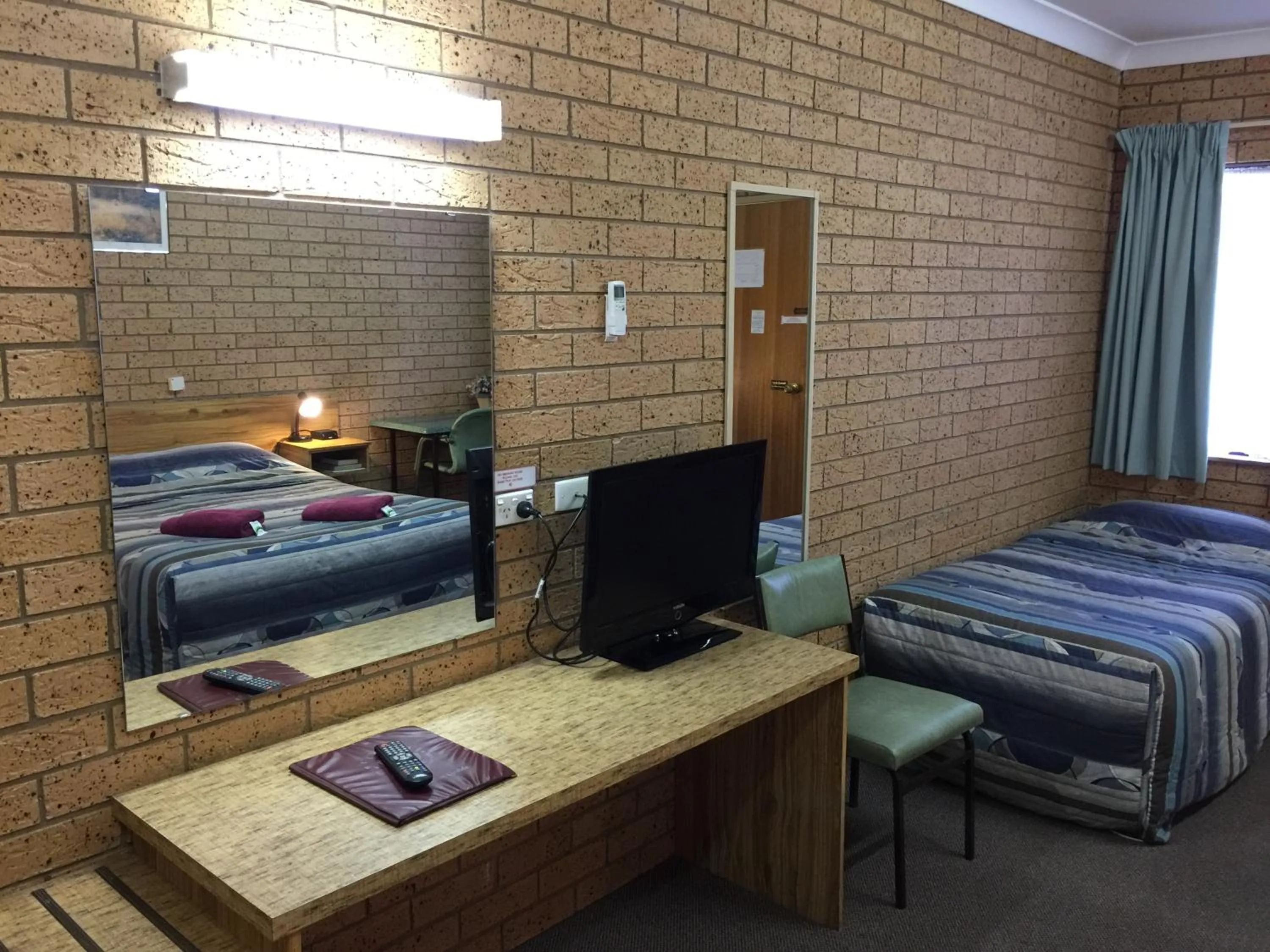 Bed in Three Ways Motel