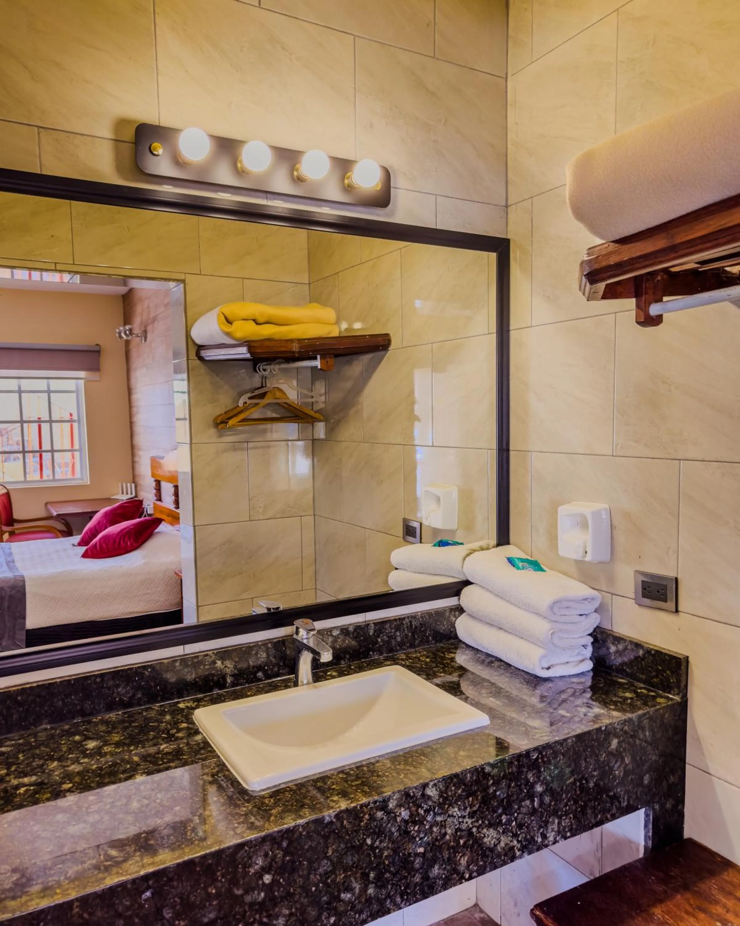 Hotel Posada Santa Fe Sabinas