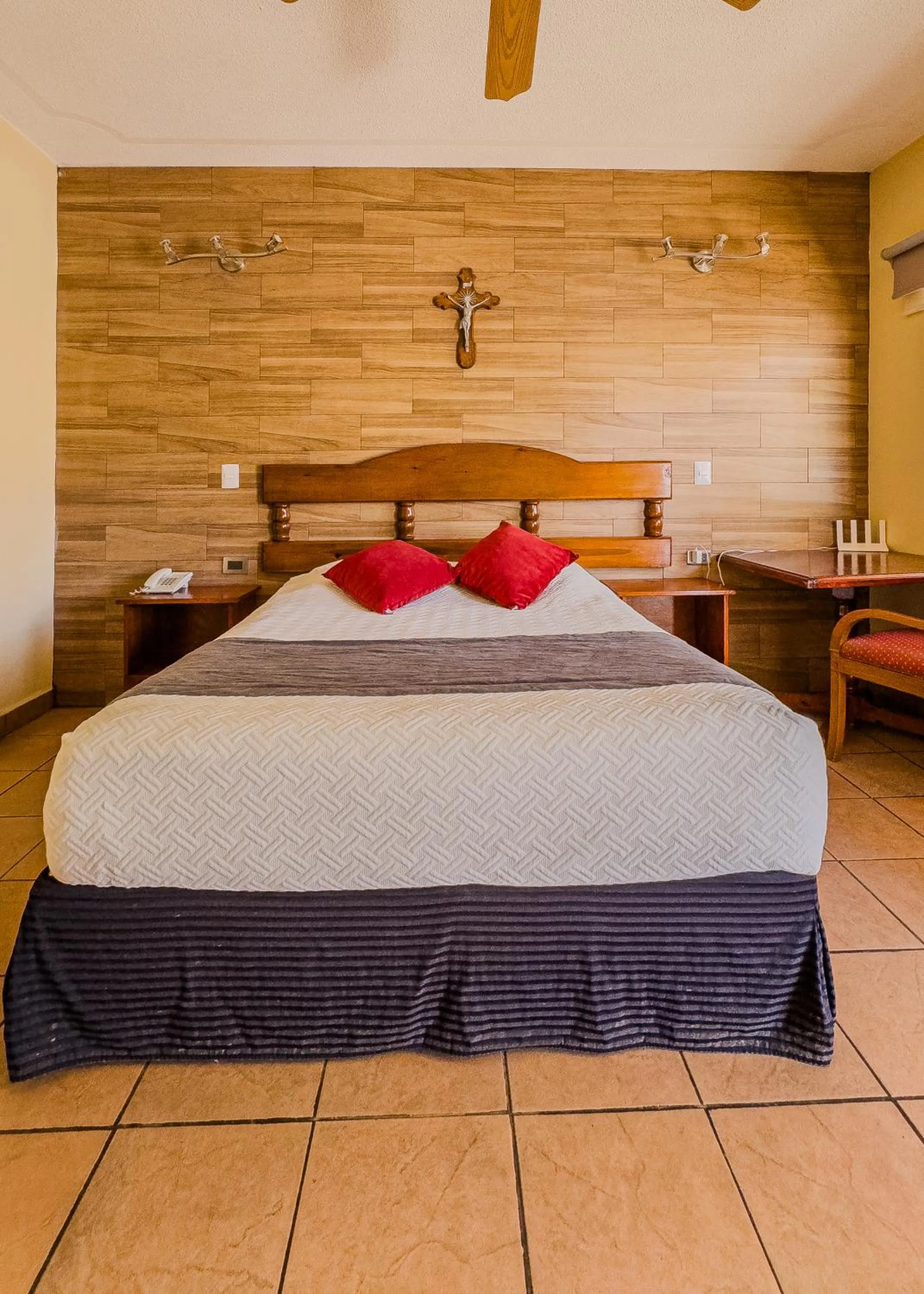 Bed in Hotel Posada Santa Fe Sabinas