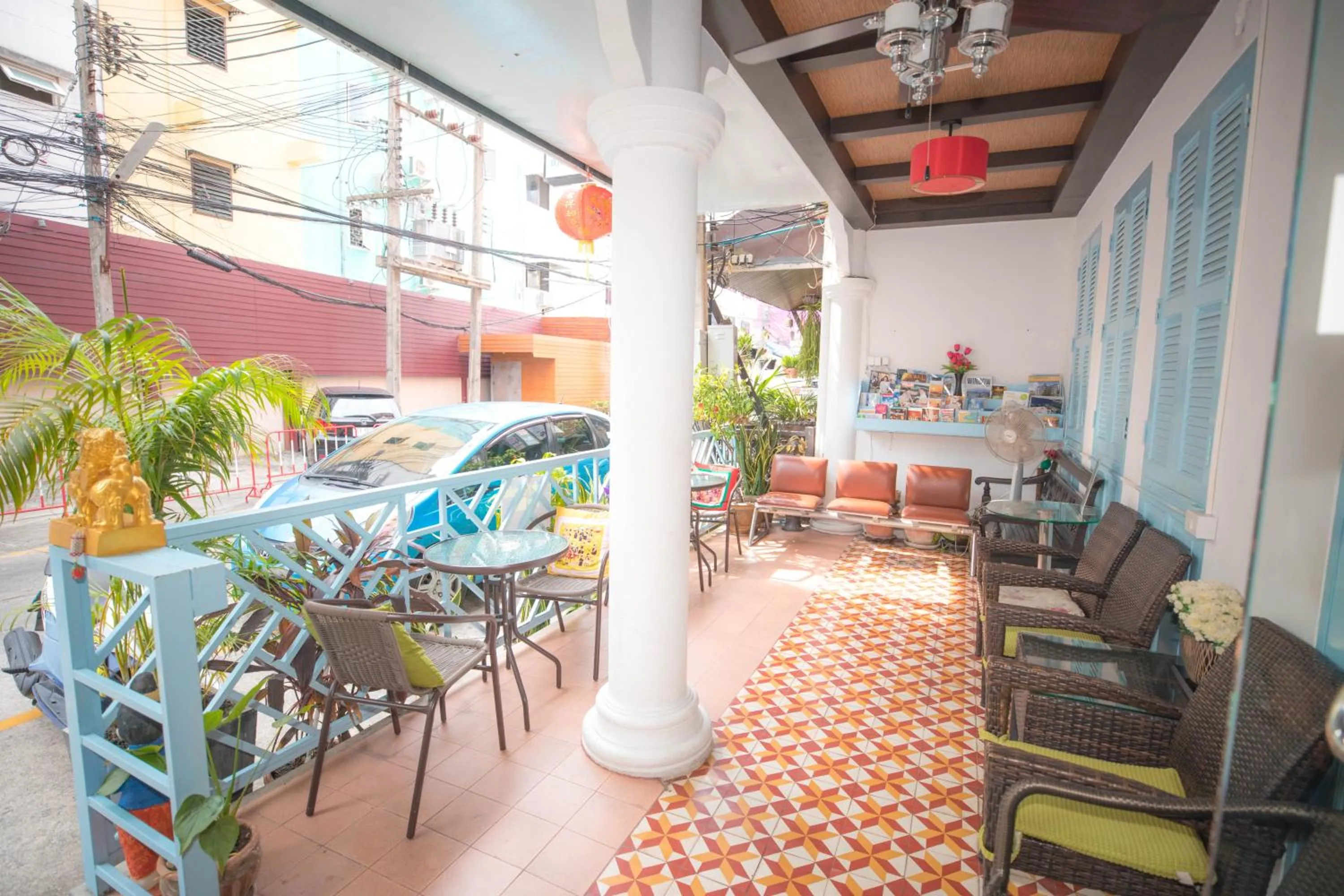 Lounge or bar in Sino House Patong