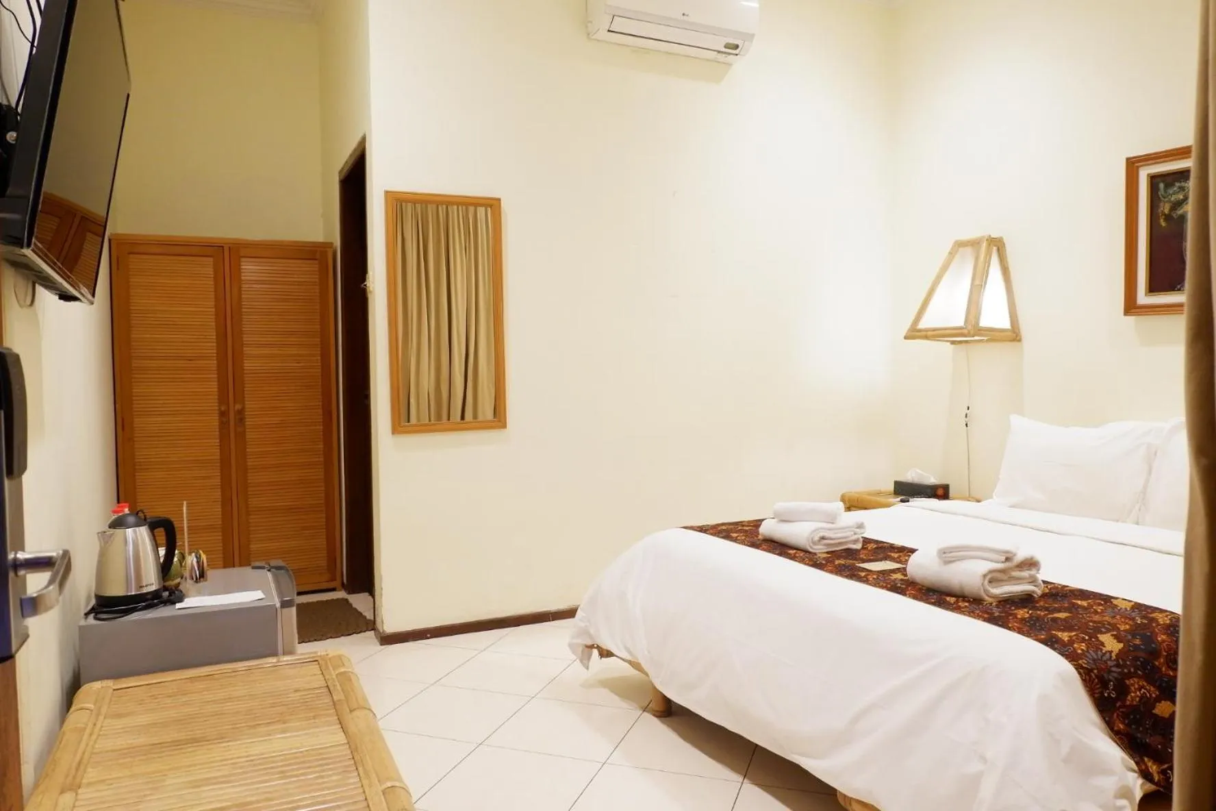 Bedroom, Bed in Rumah Mertua Heritage