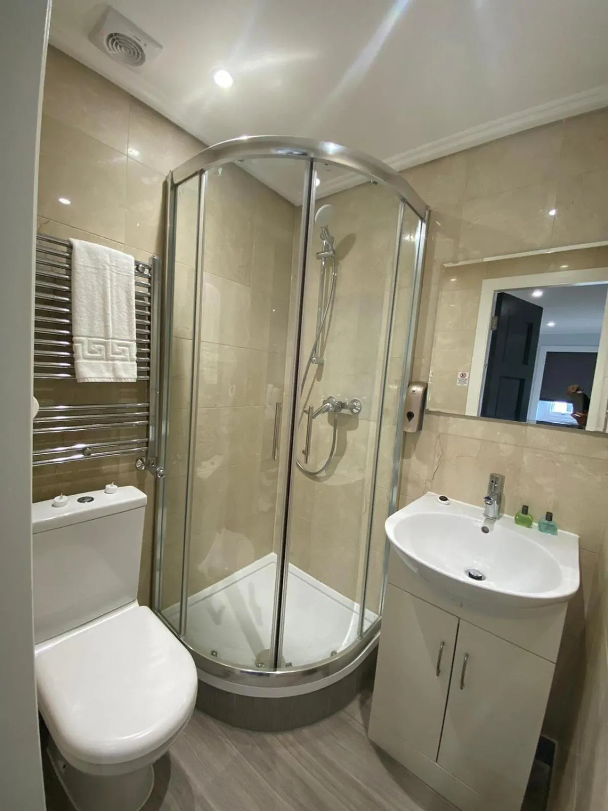 Bathroom in MSK Premium