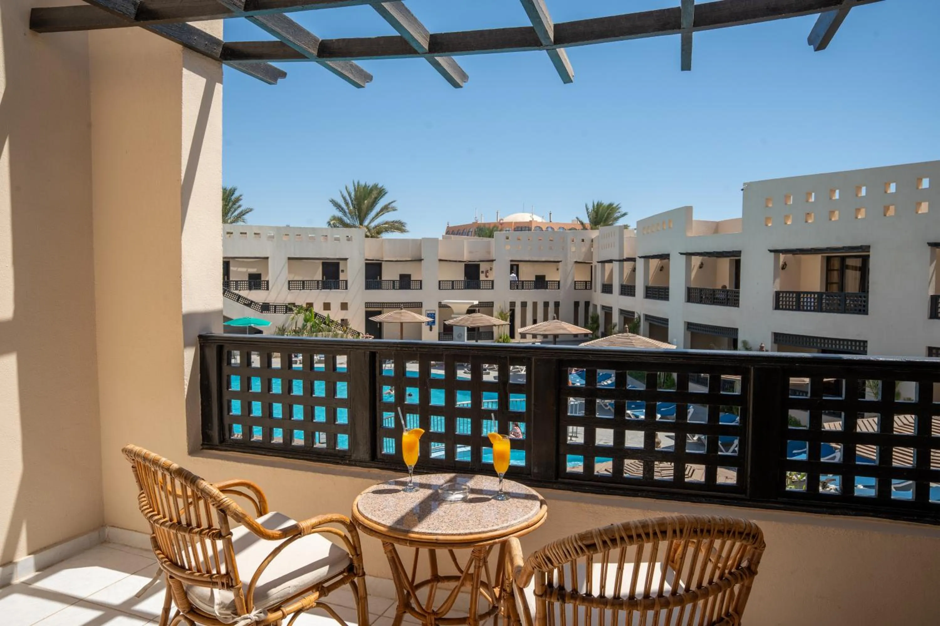 Blend Club Aqua Resort