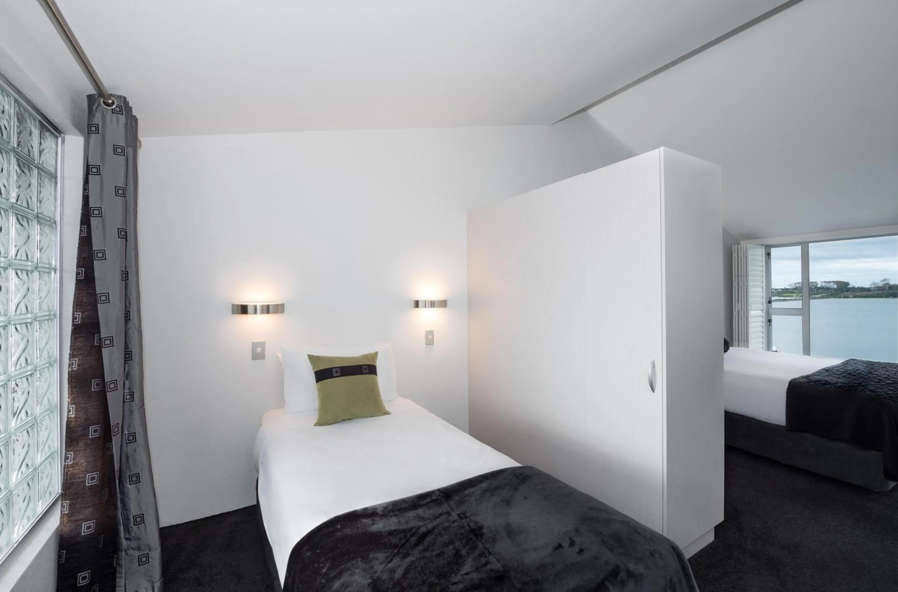 Bed in The Tauranga on the Waterfront