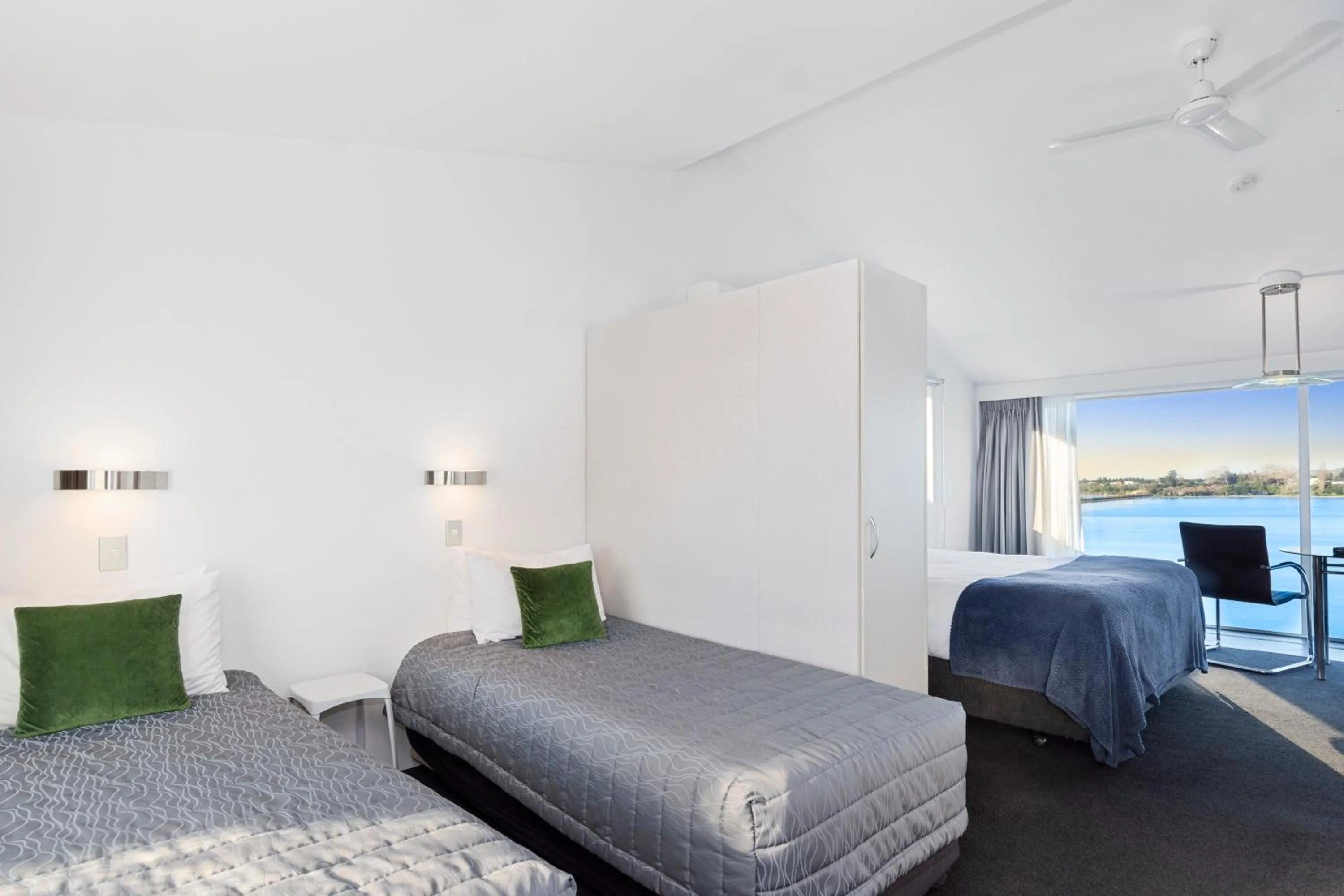 Bed in The Tauranga on the Waterfront