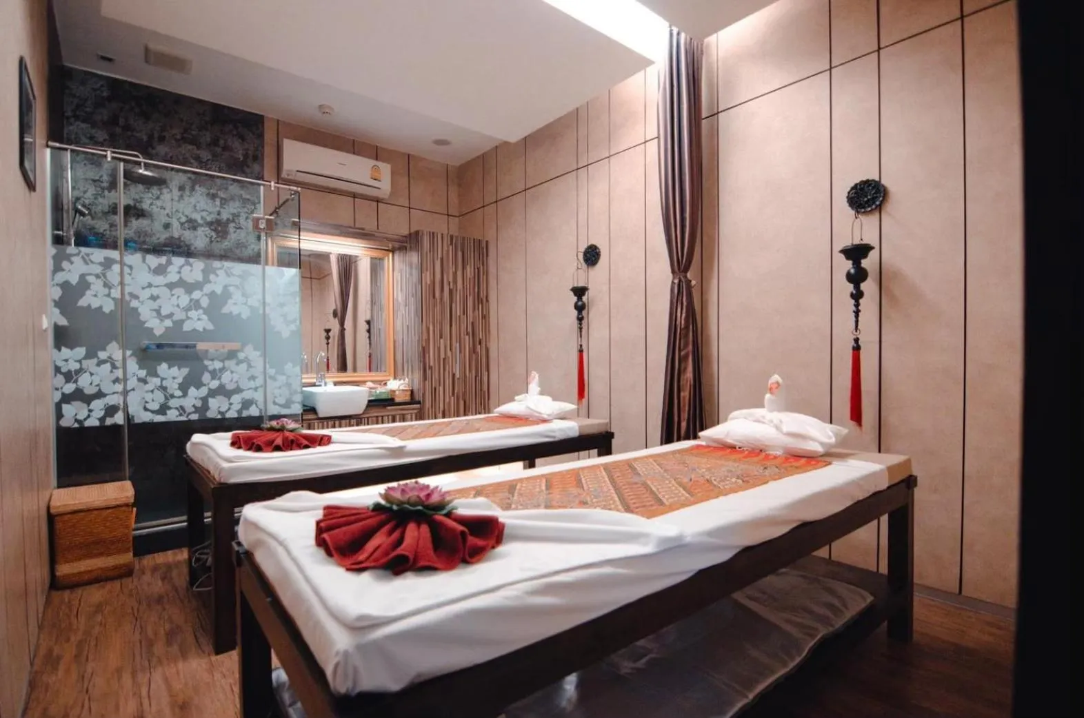 Massage, Bed in C & N Resort and Spa - SHA Extra Plus