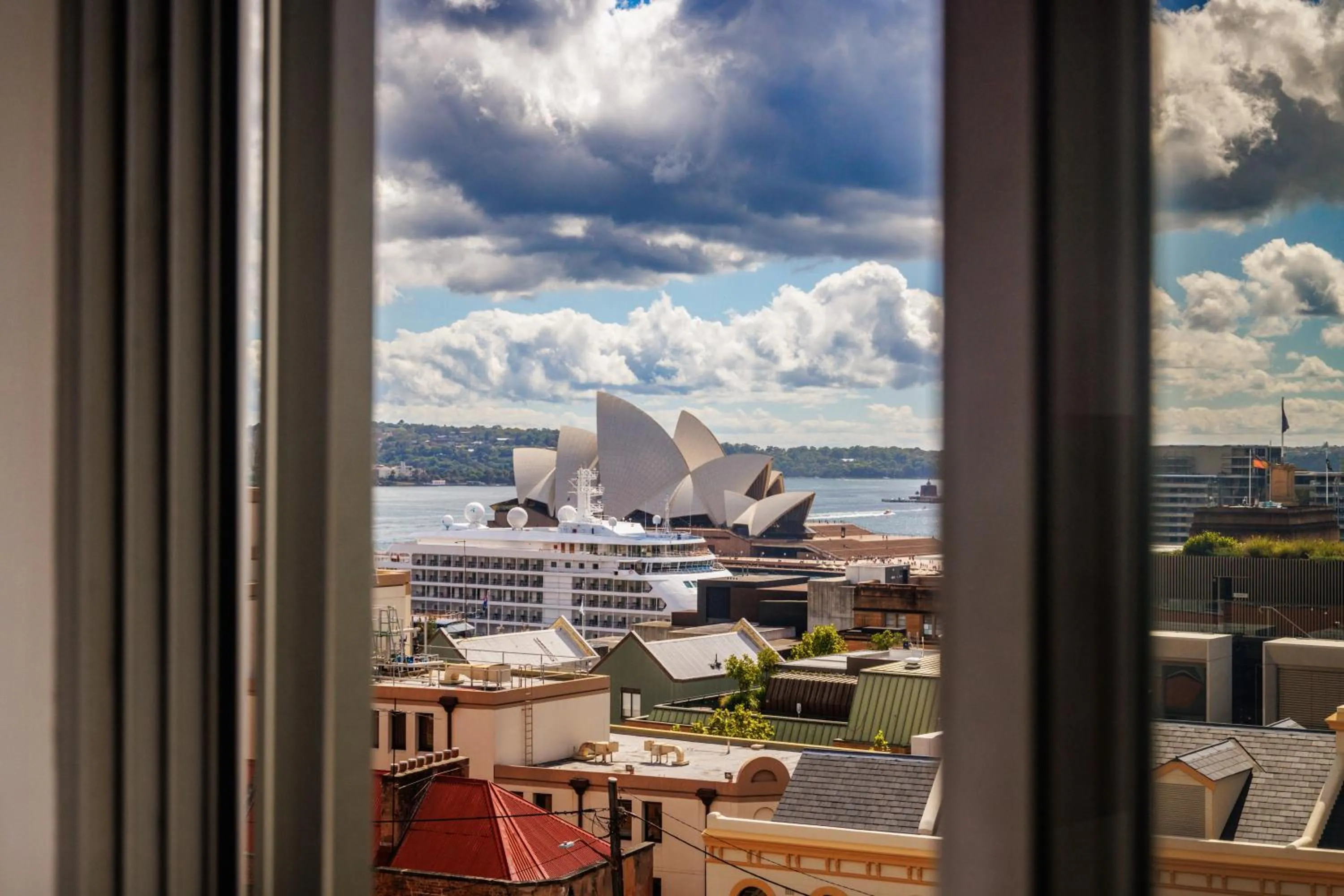 View (from property/room) in YHA Sydney Harbour